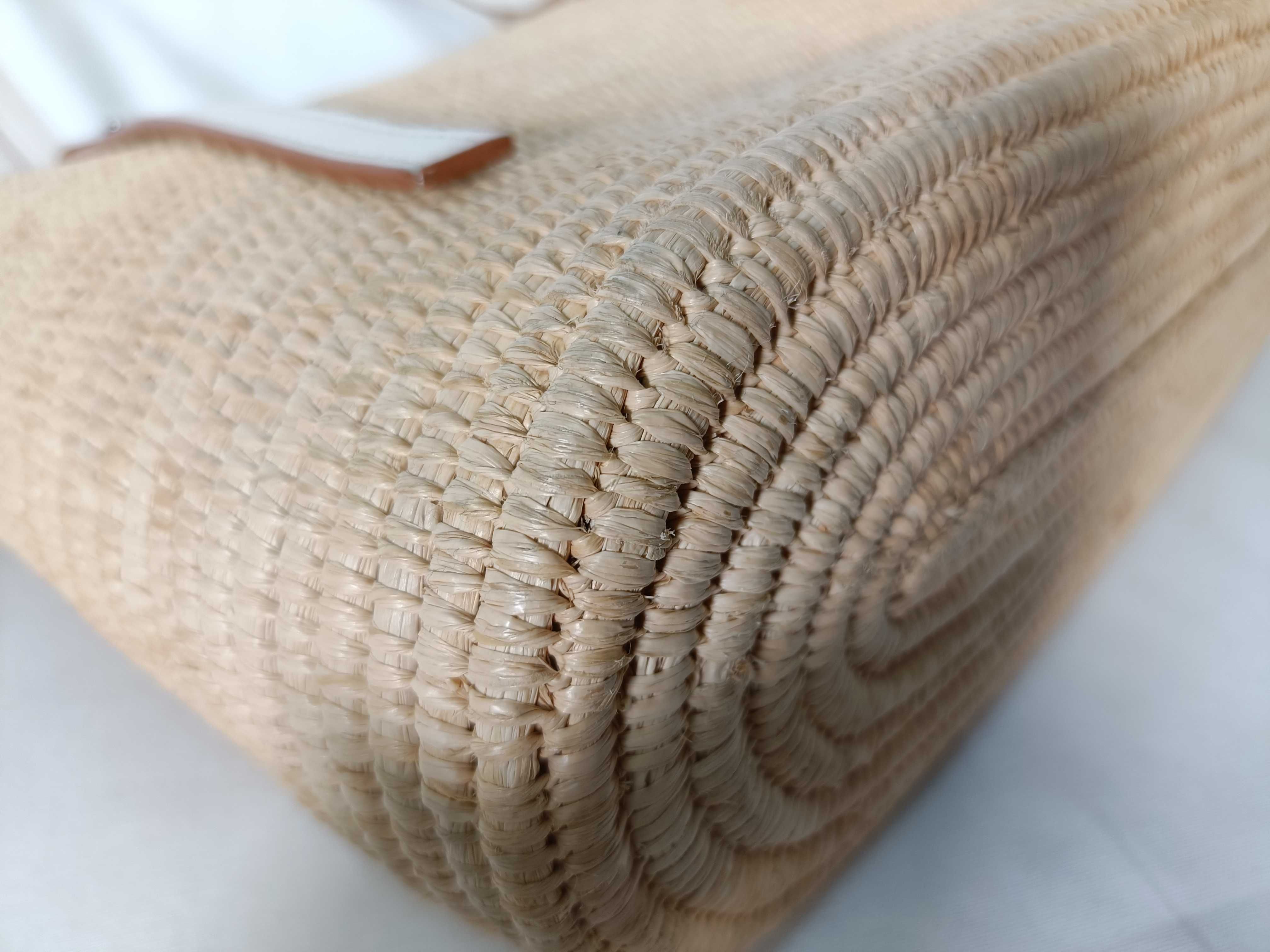FR - Square Basket Small Raffia x Leather Tote Bag White Handbag — view 4
