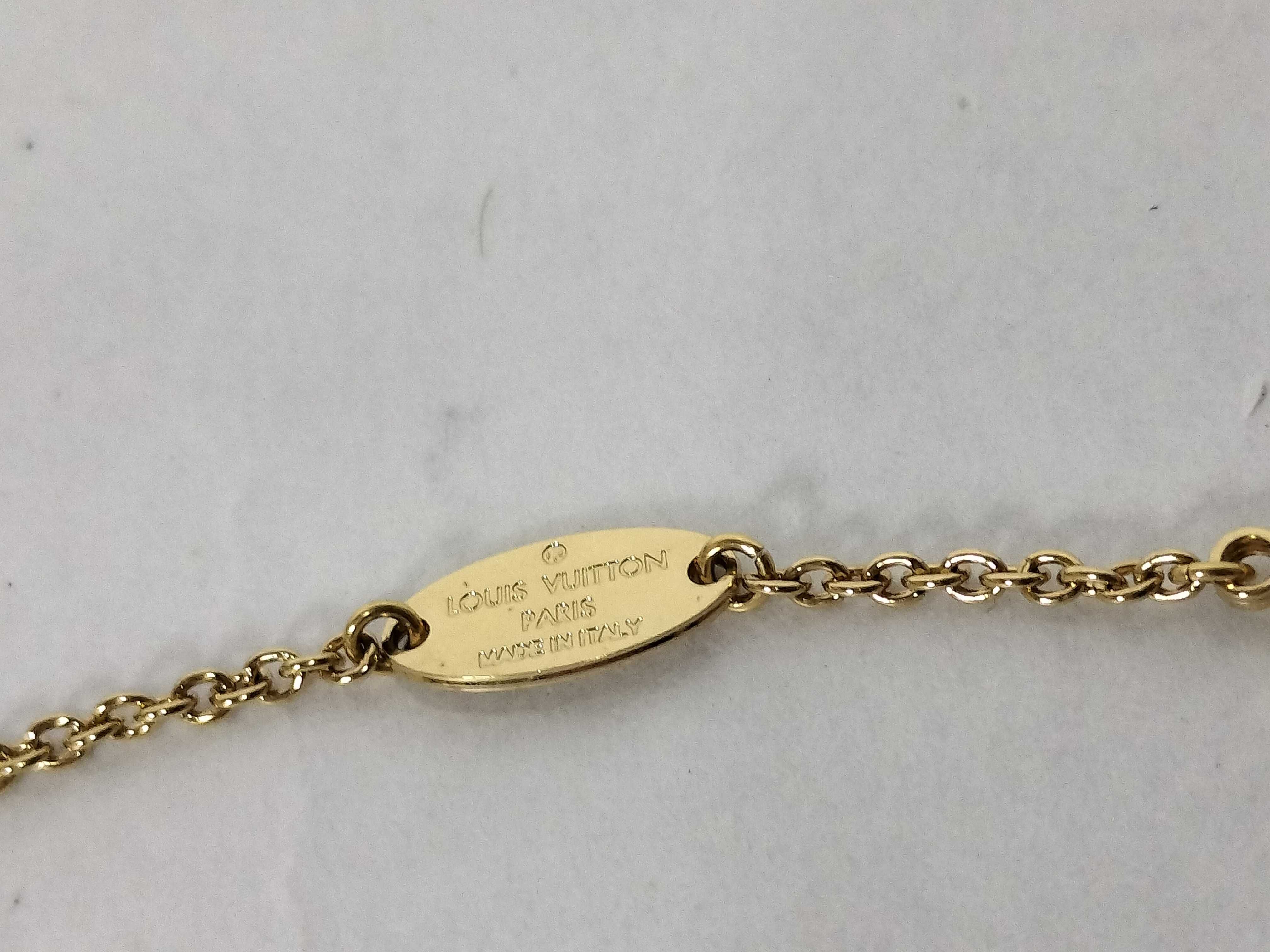 Essential V Bracelet M61084 OB0270 Bracelet/Bangle — view 4