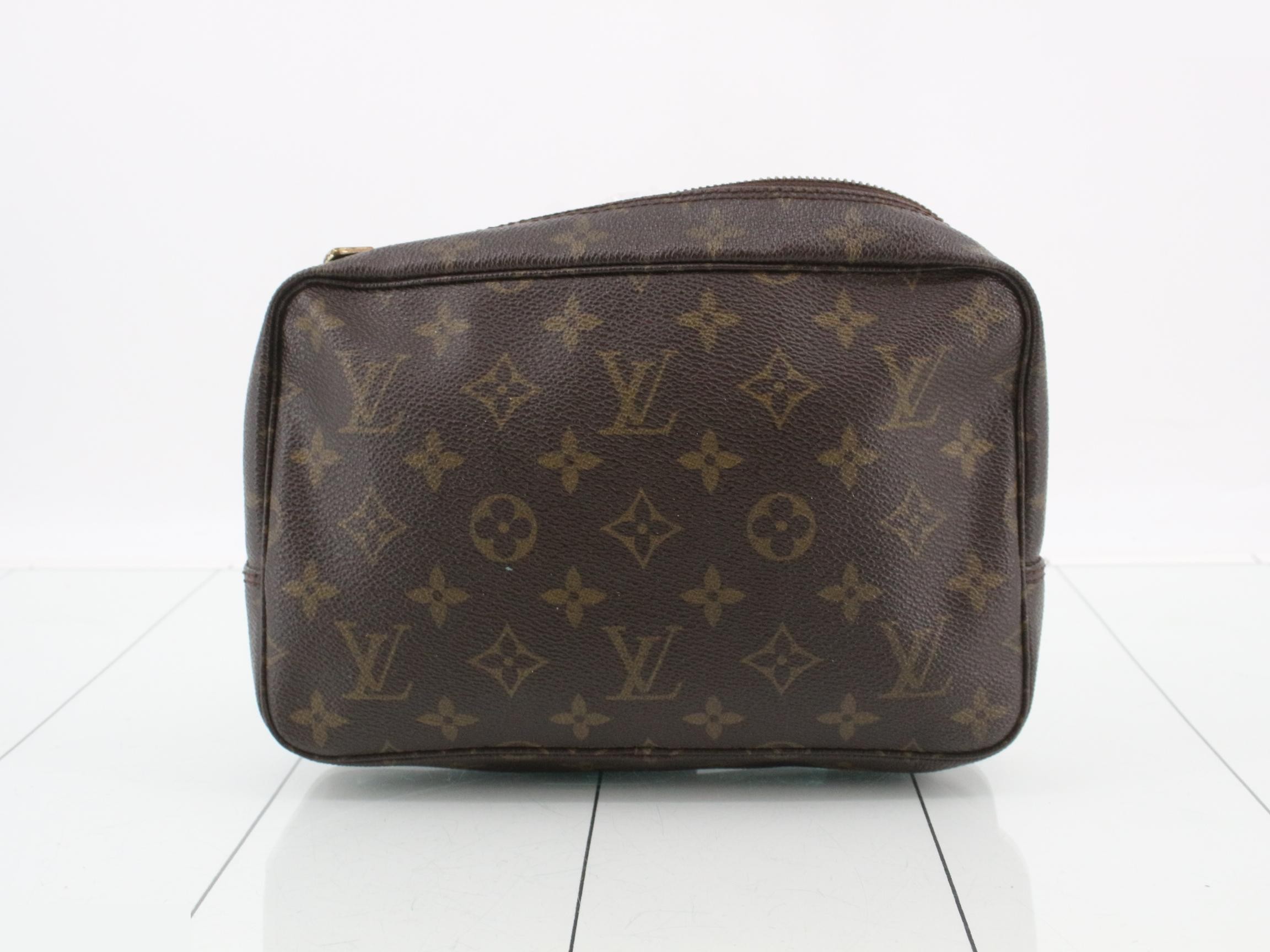 Trousses Toilette 23 Monogram M47524 — view 2