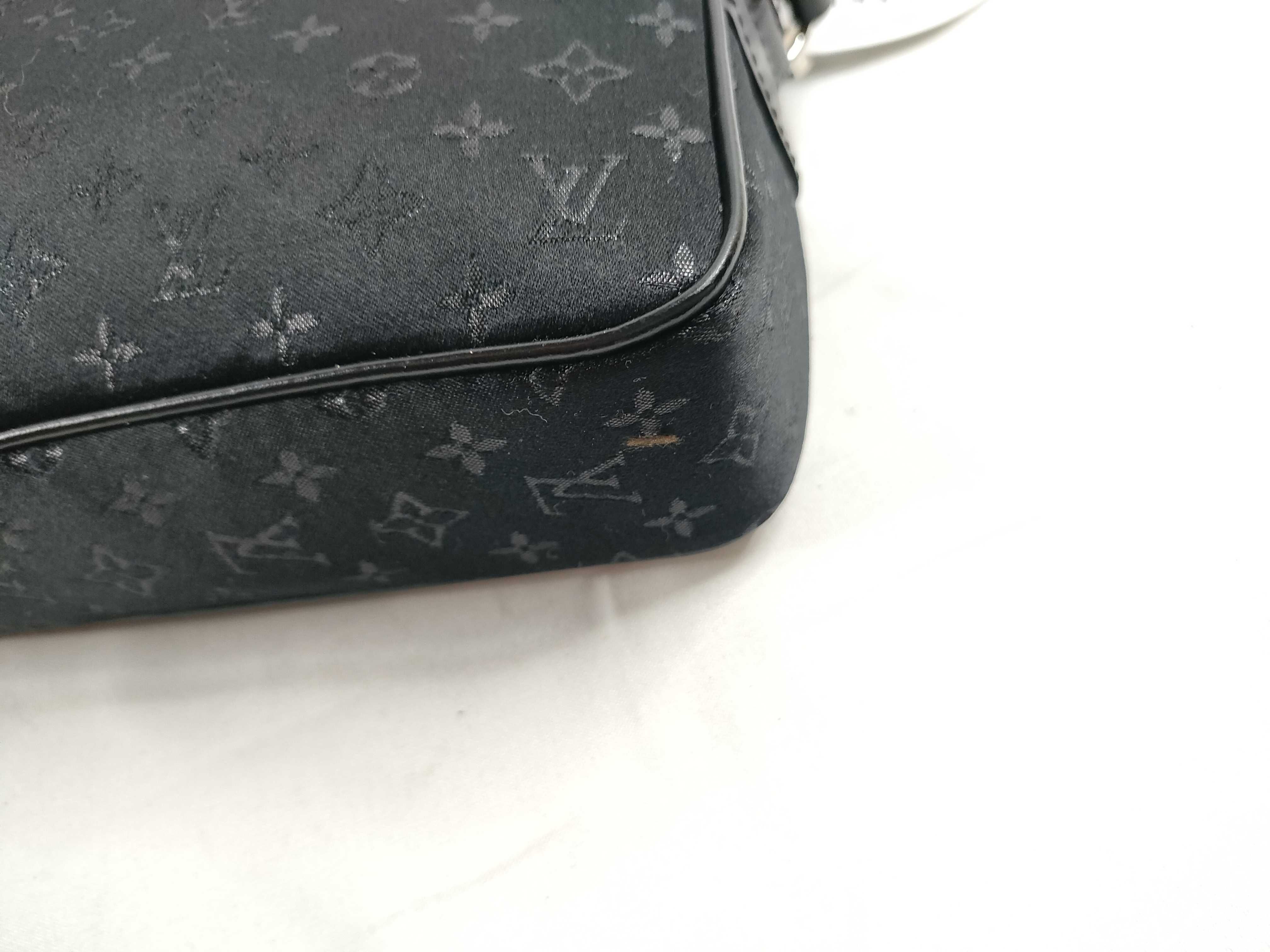 Monogram Mini Louis Vuitton Black Monogram Mini Satin Pochette Conte de Fée M92275 Shoulder Bag — view 5
