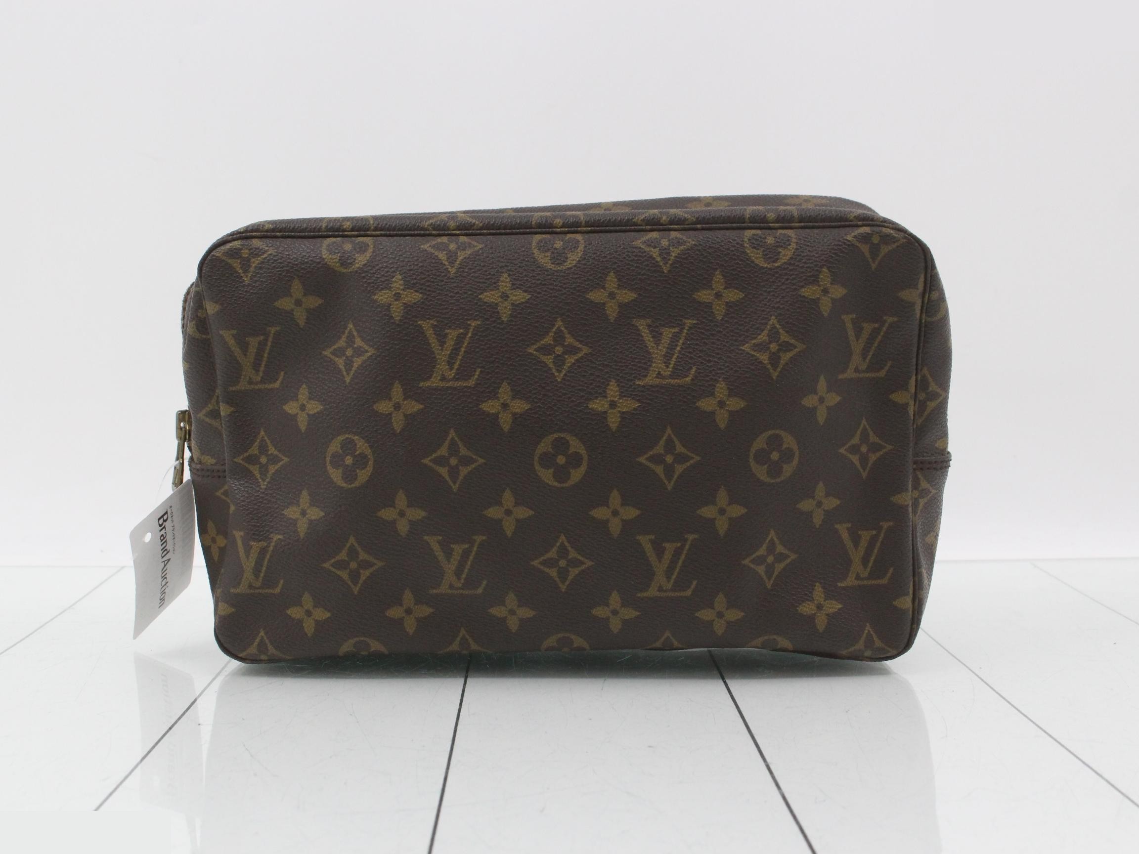 Truth Toilette 28 Bag