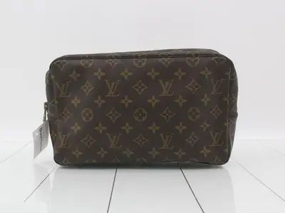 Truth Toilette 28 Bag