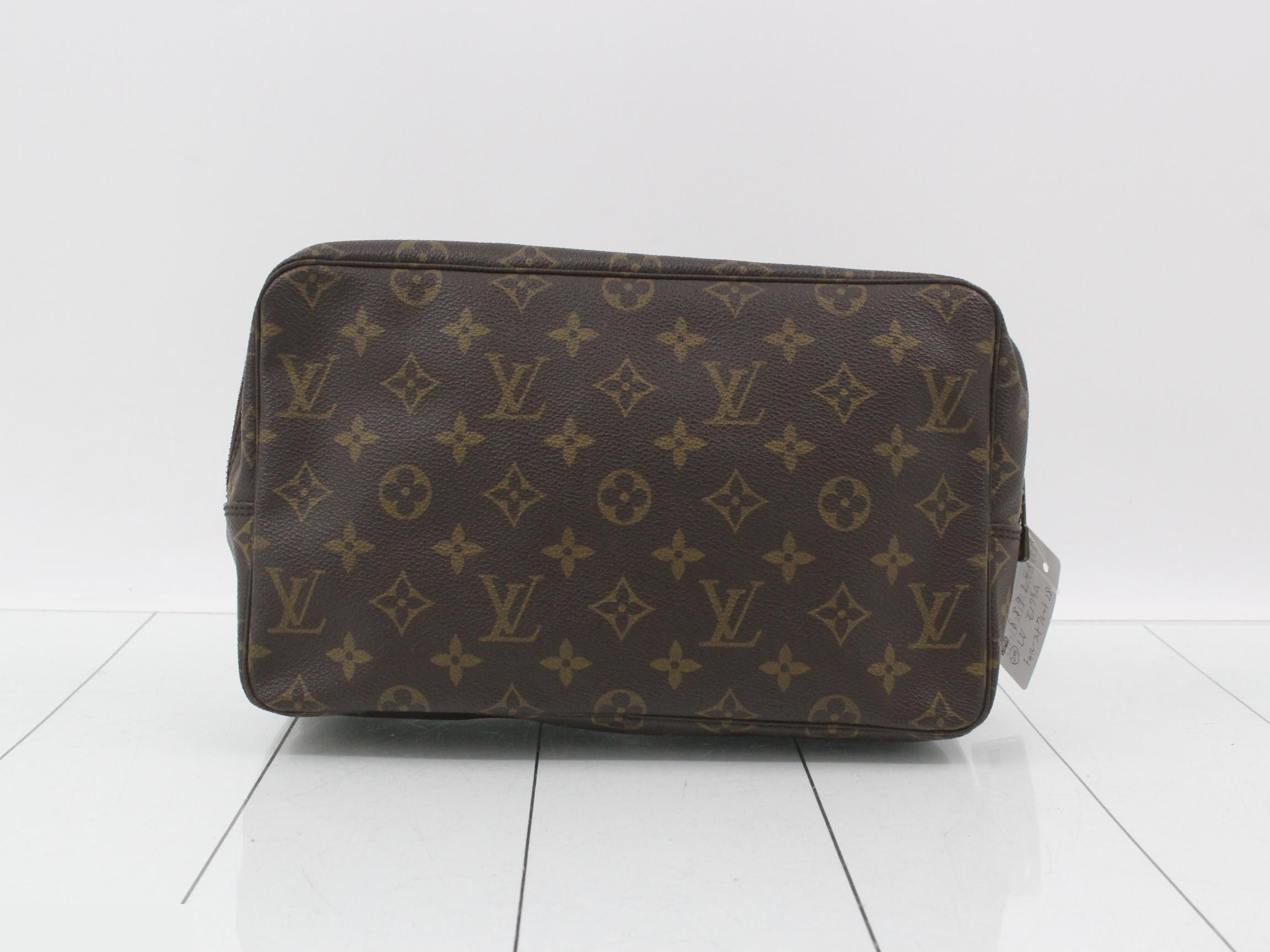 Truth Toilette 28 Bag — view 2