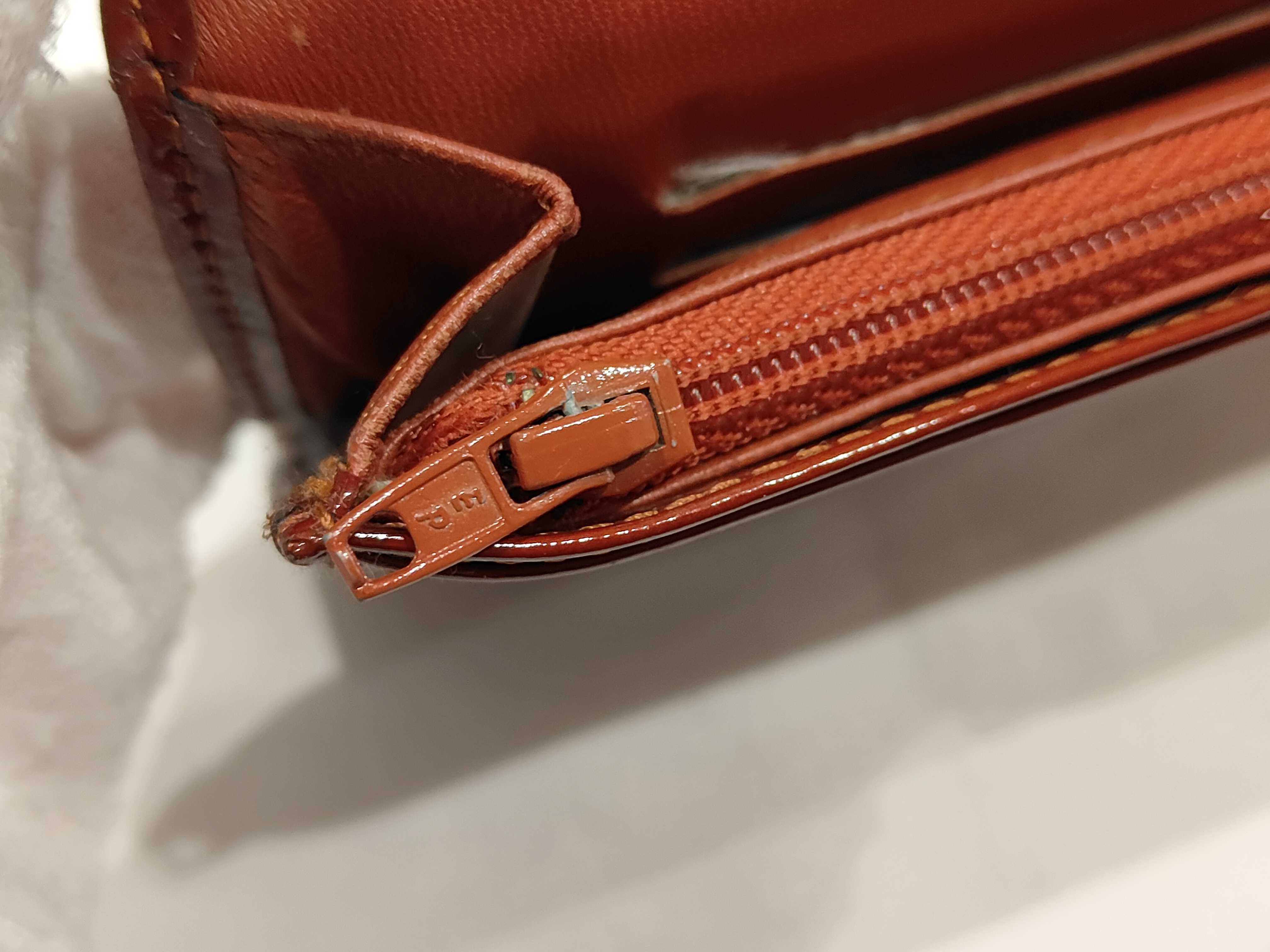 Patent Leather Coco Mark Compact Wallet, Series 6 Coin Case — view 8