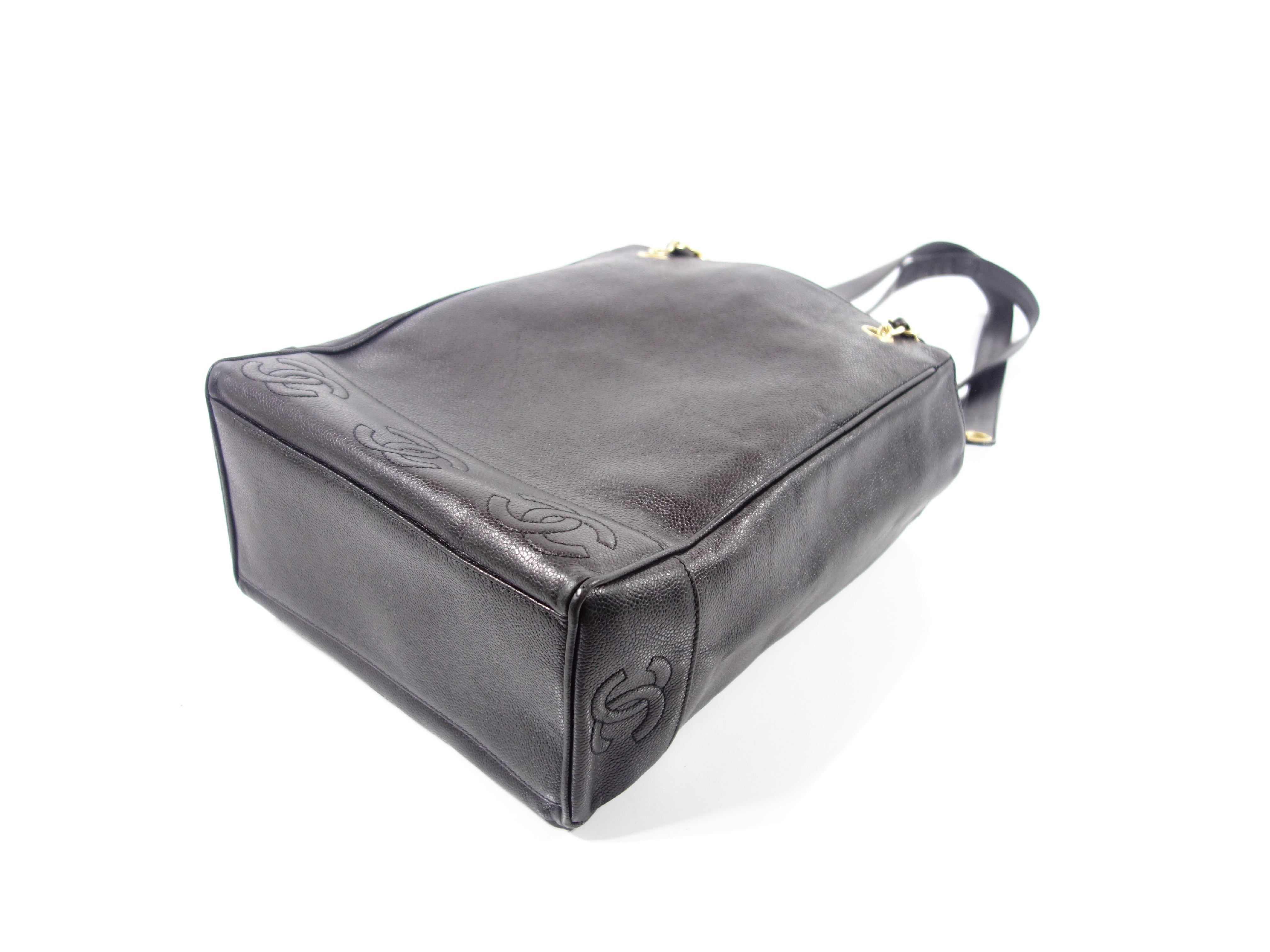 Caviar Skin Triple Coco Shoulder Bag — view 5