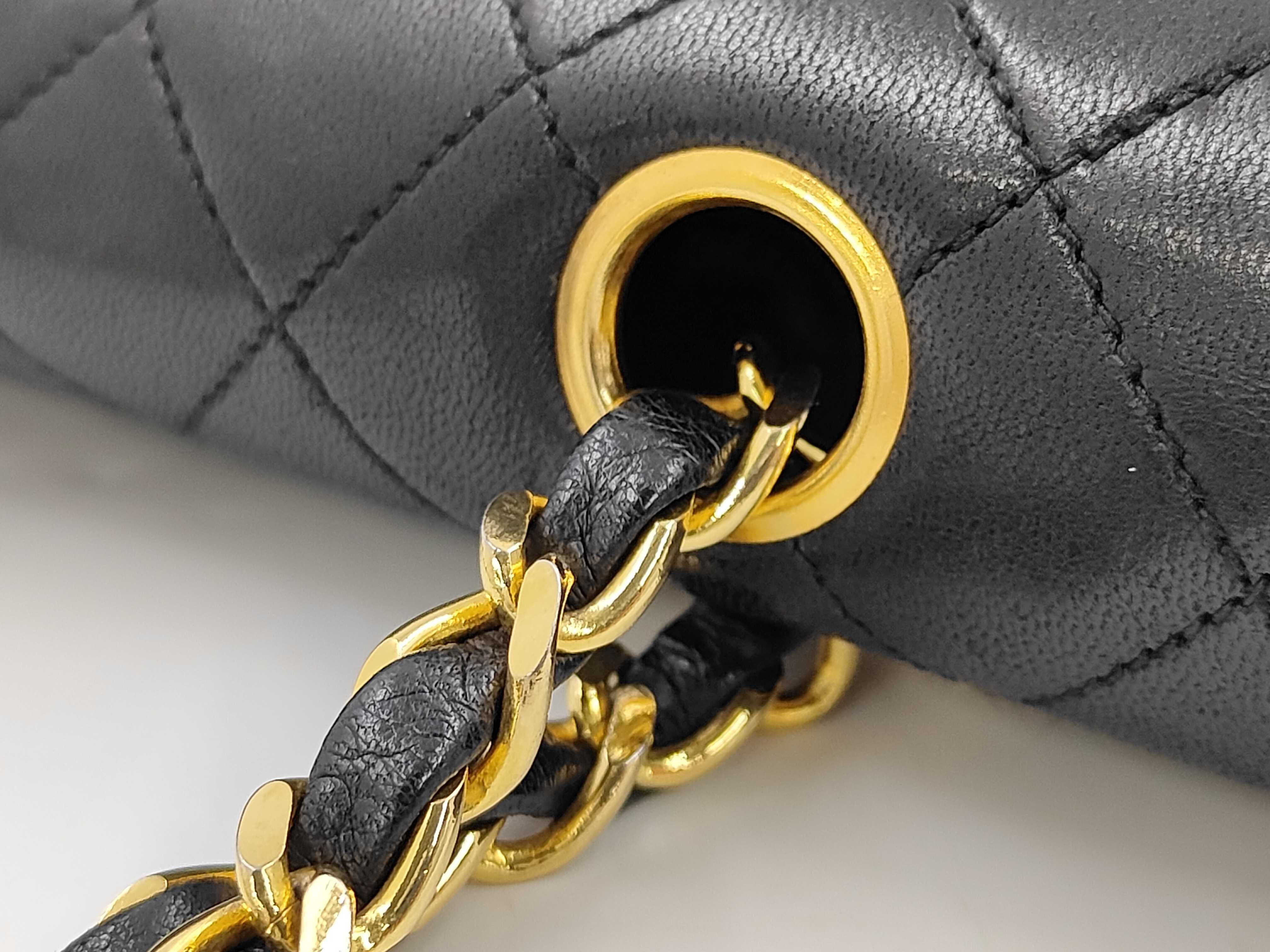 Matelassé 25 Lambskin Circle Shoulder Bag — view 5