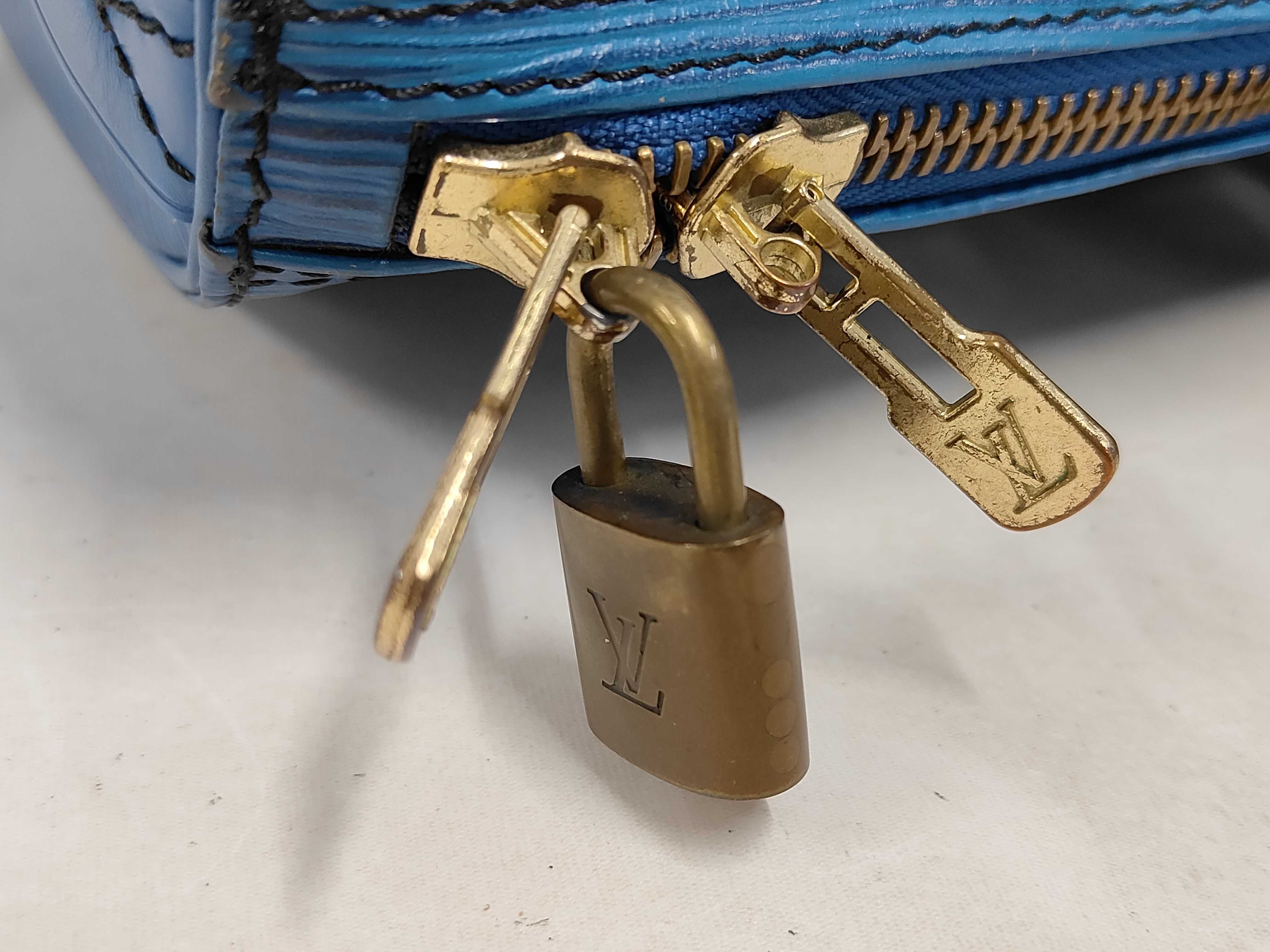 Epi Keepall 45 Boston Bag — view 8