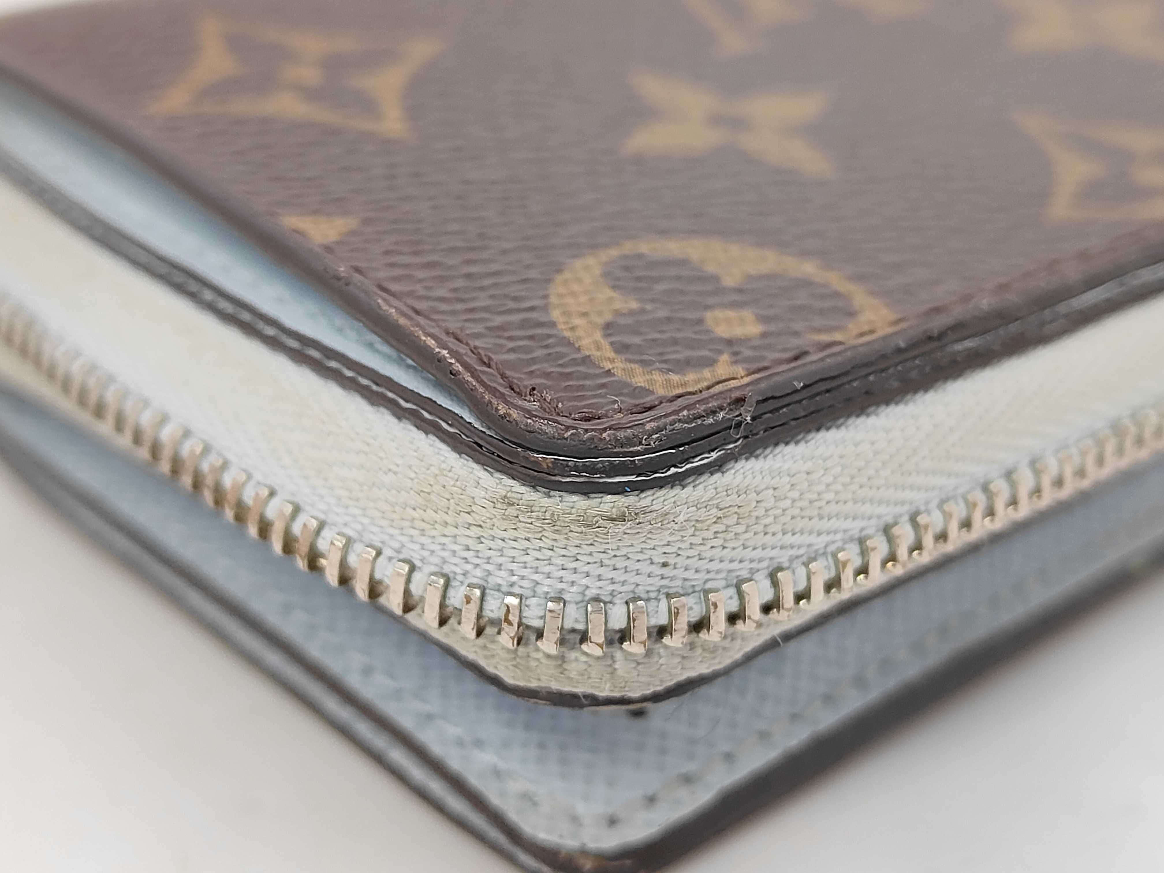Monogram Louis Vuitton Monogram Portefeuille Lou Washed Blue M82377 / IC card not working wallet — view 4