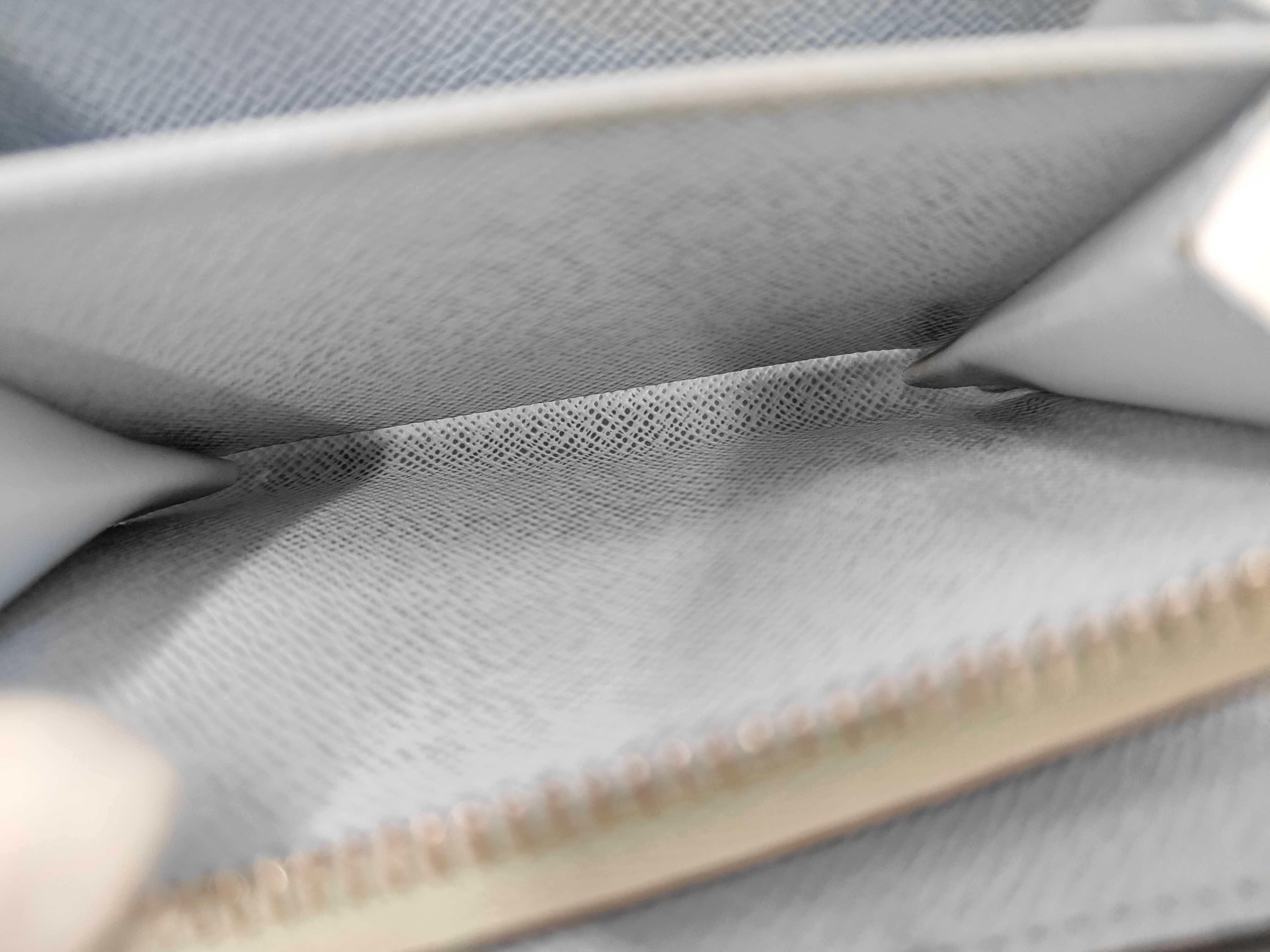 Monogram Louis Vuitton Monogram Portefeuille Lou Washed Blue M82377 / IC card not working wallet — view 8