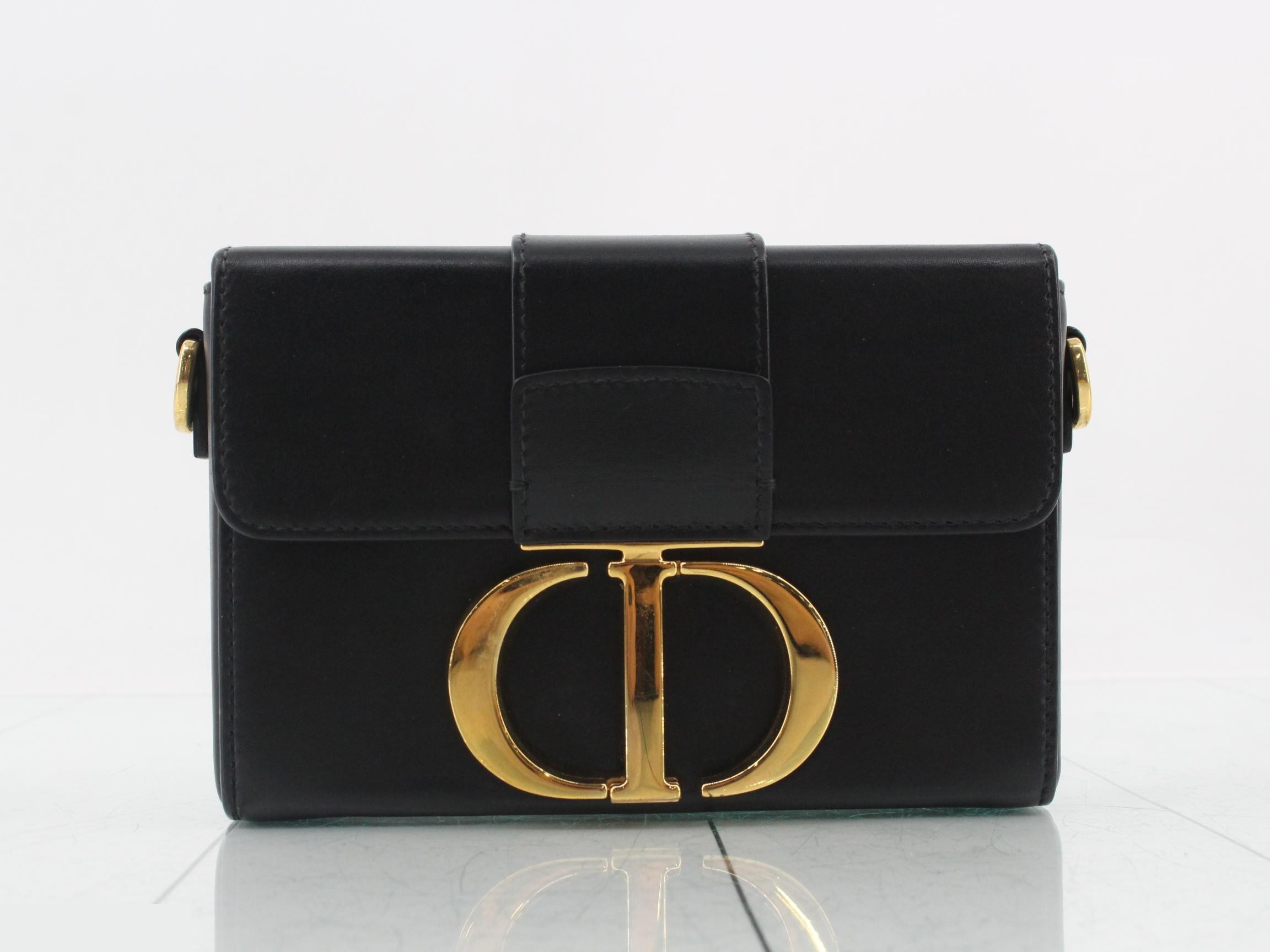 30 Montaigne Shoulder Bag