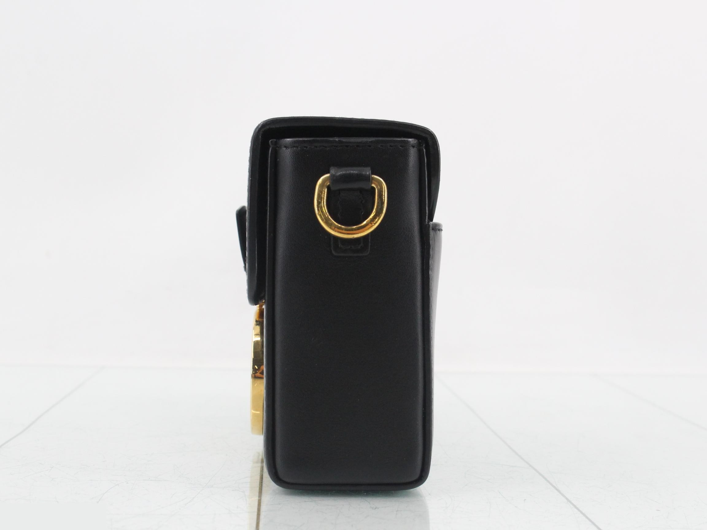 30 Montaigne Shoulder Bag — view 3