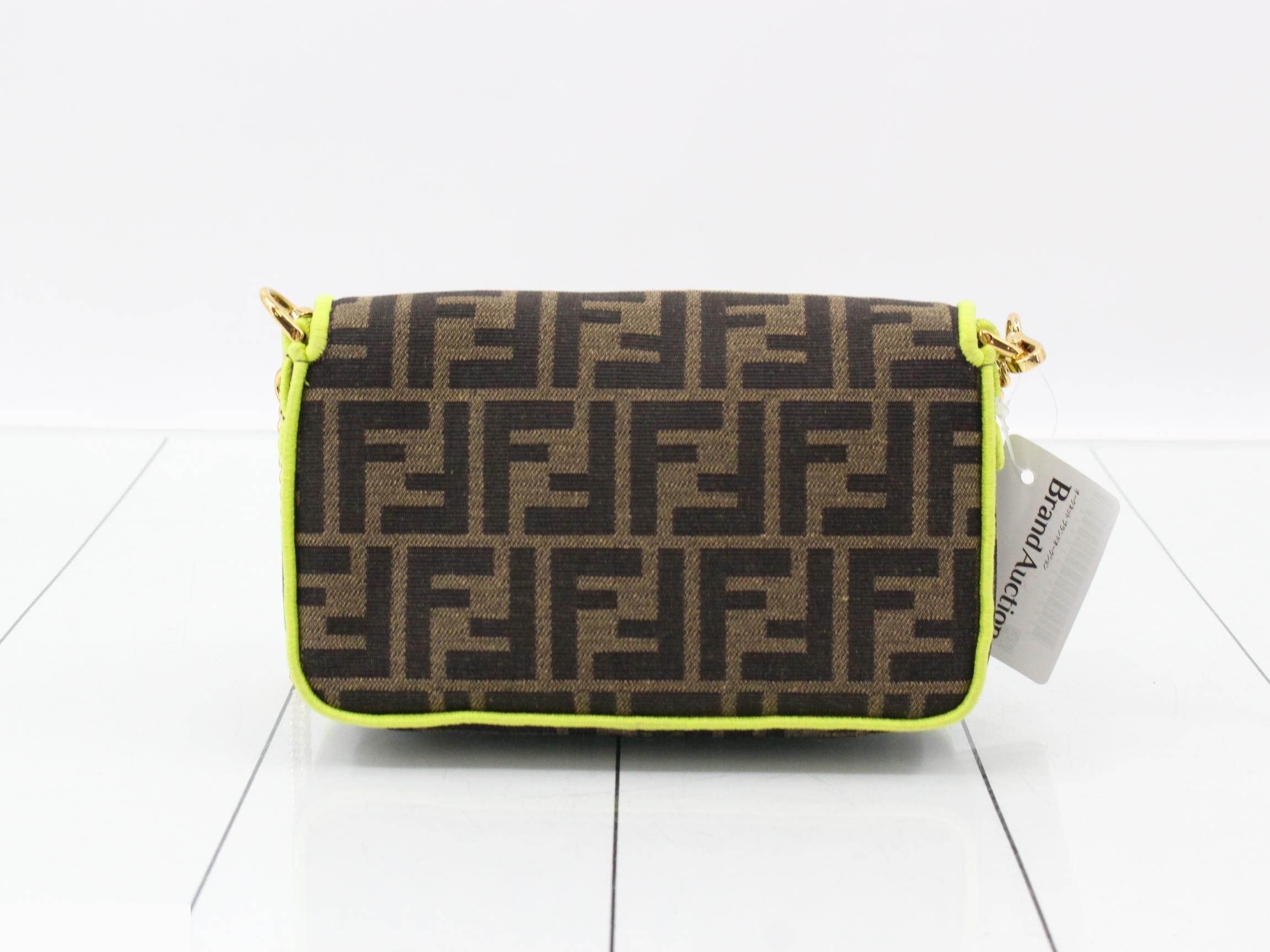 Zucca Canvas Chain Shoulder Bag — view 2