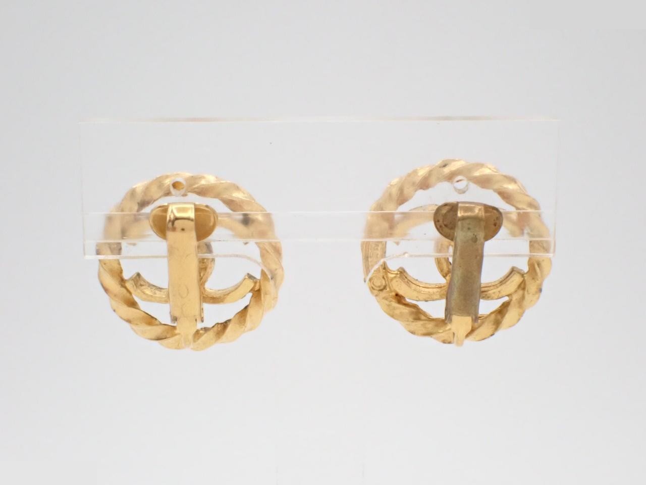 earrings — view 2