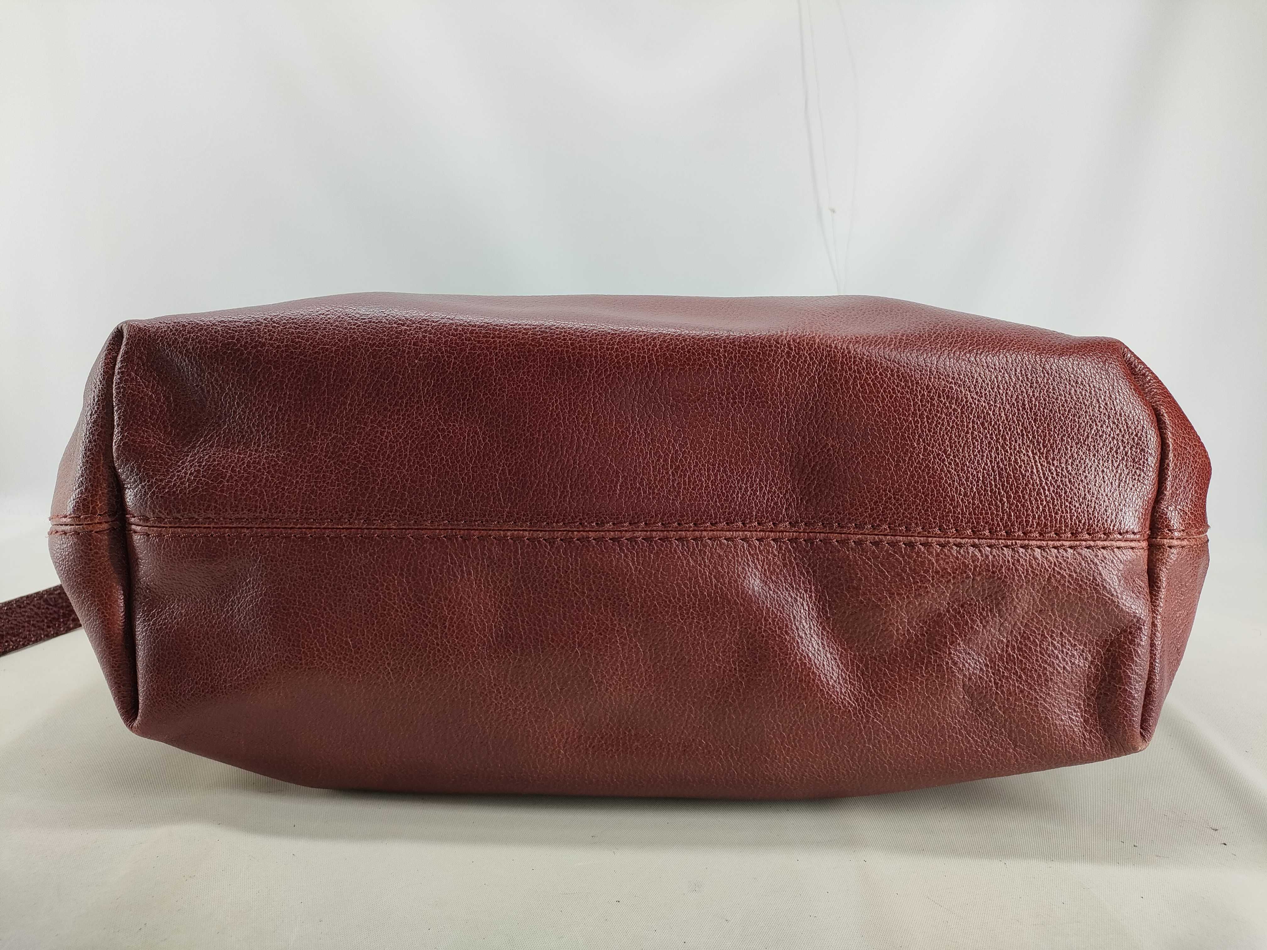 One-Shoulder Bag, Leather, Red Shoulder Bag — view 3