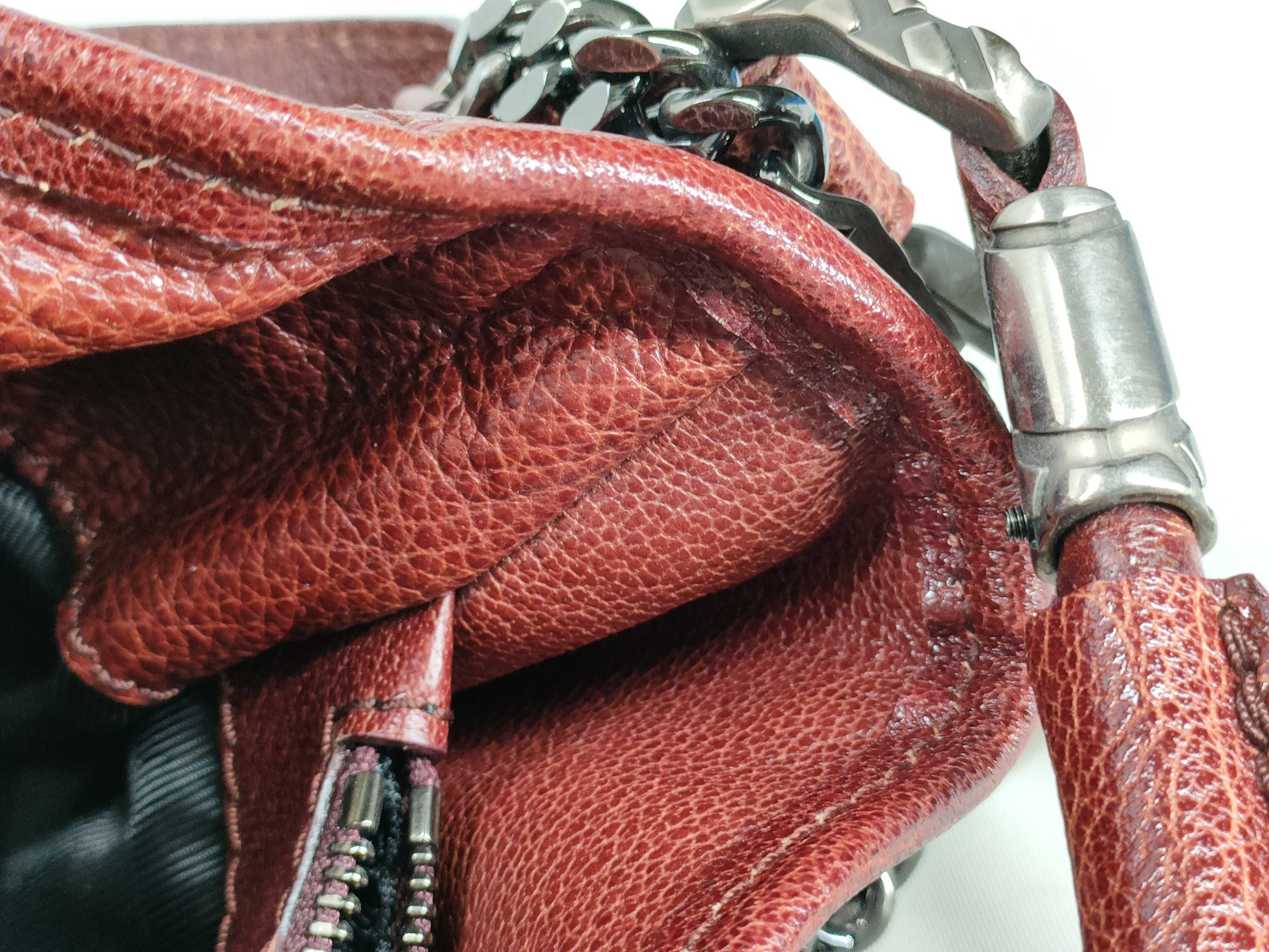 One-Shoulder Bag, Leather, Red Shoulder Bag — view 10