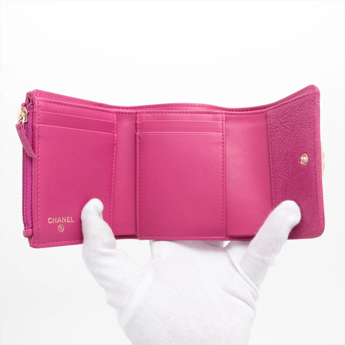 Boy Chanel Caviar Skin Compact Wallet Pink Gold Hardware 28782474 — view 4