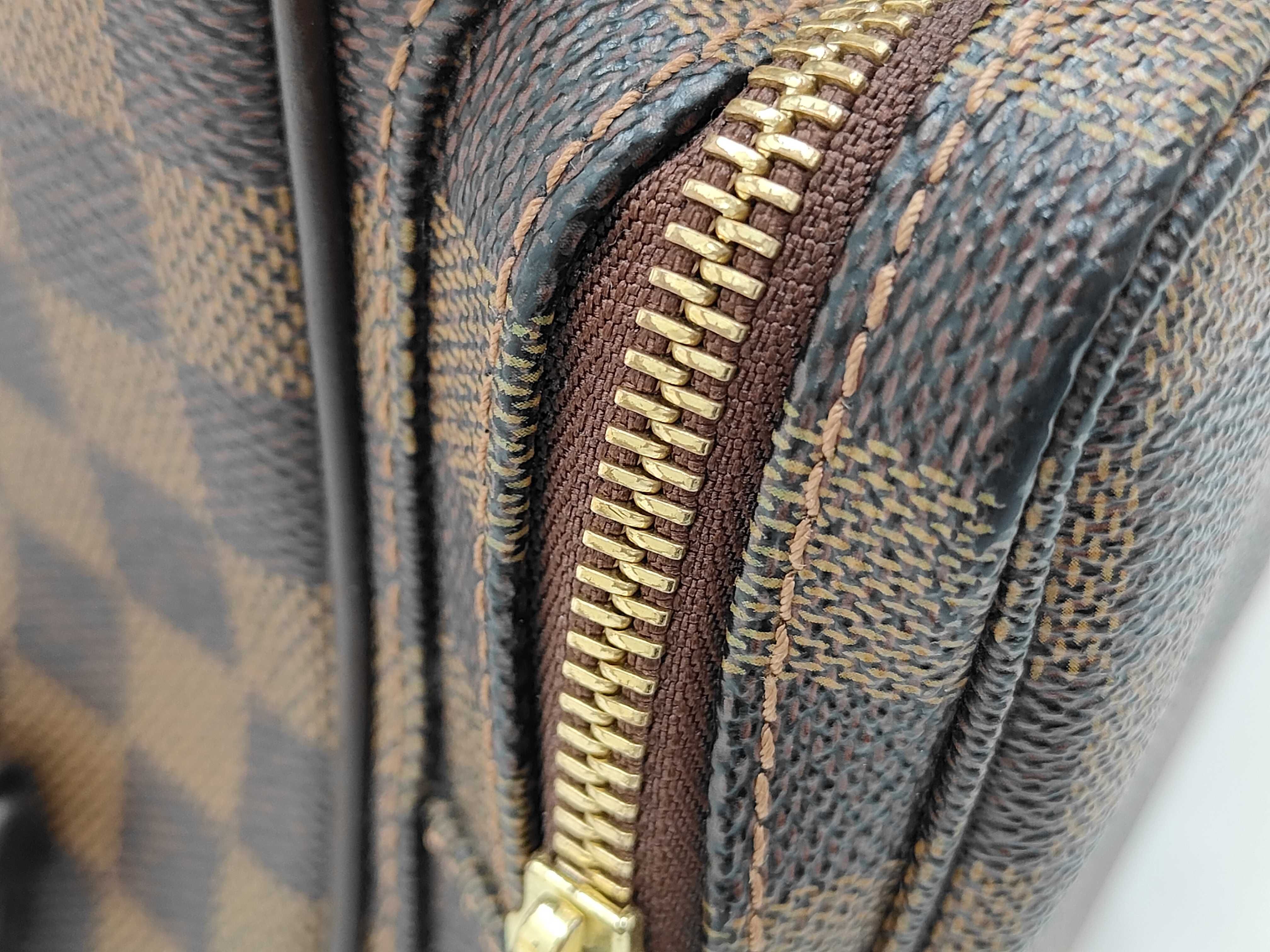 Damier Reporter Melville N51126 Shoulder Bag — view 12