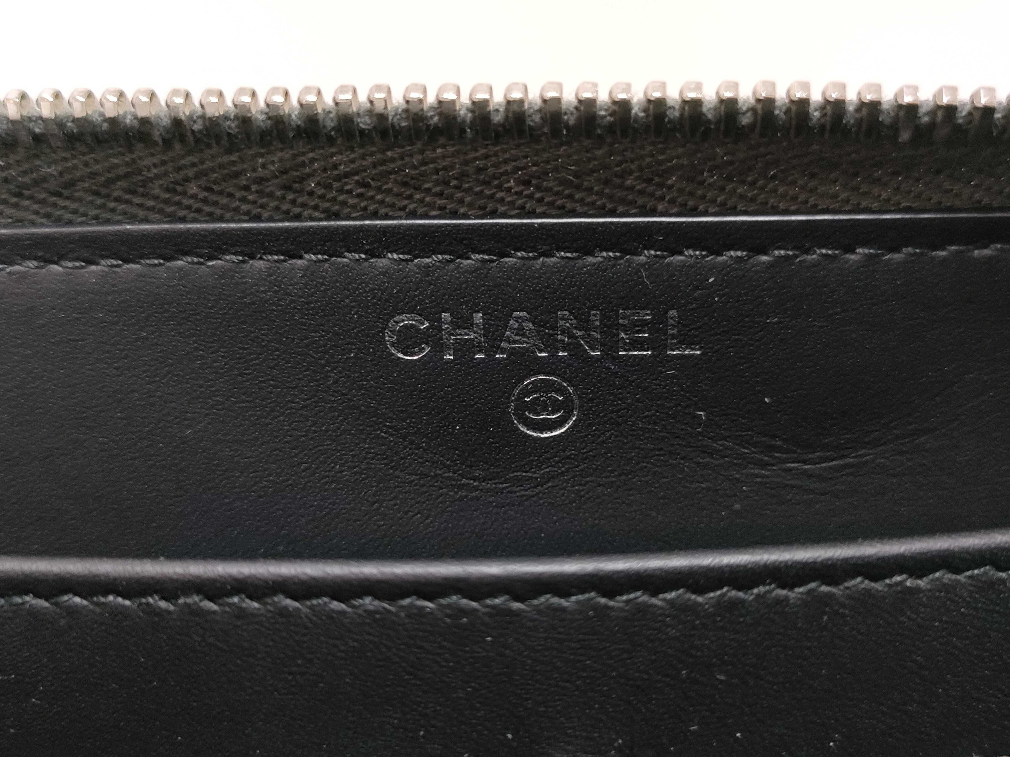 Coco Mark Front Zip Long Wallet — view 13