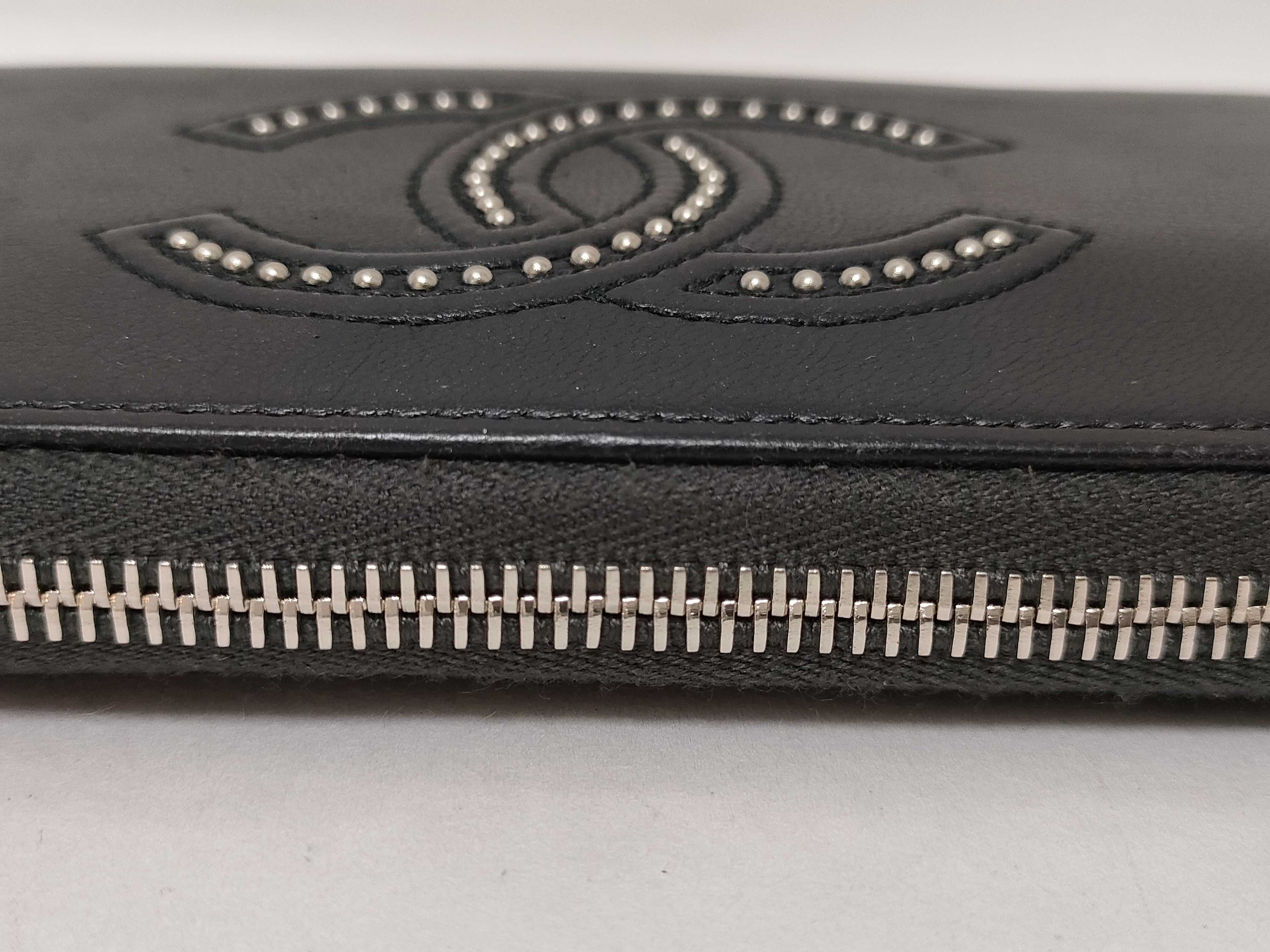 Coco Mark Front Zip Long Wallet — view 7