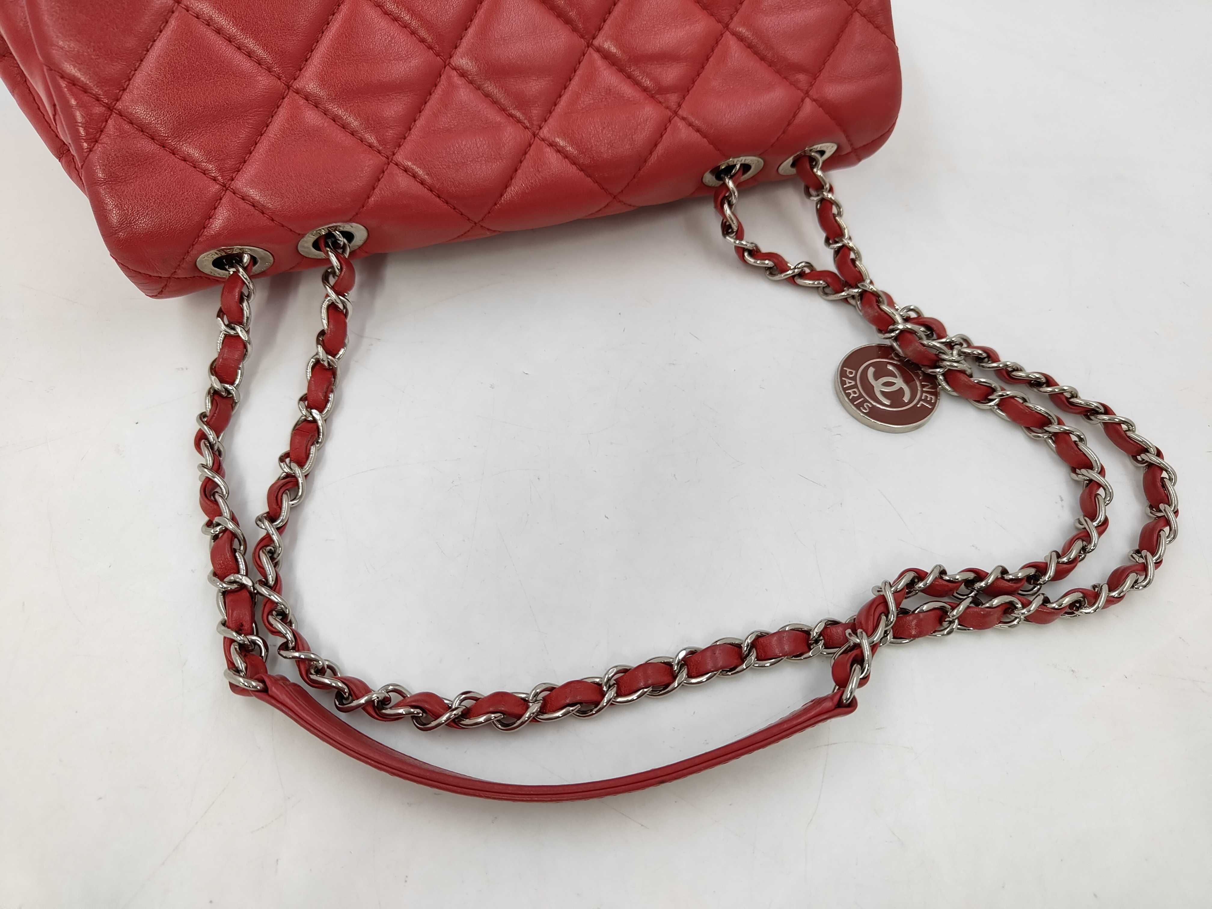 Matelassé Caviar Skin x Lambskin Chain Shoulder Bag, Red x Bordeaux, with original seal, serial number 19 series. — view 3