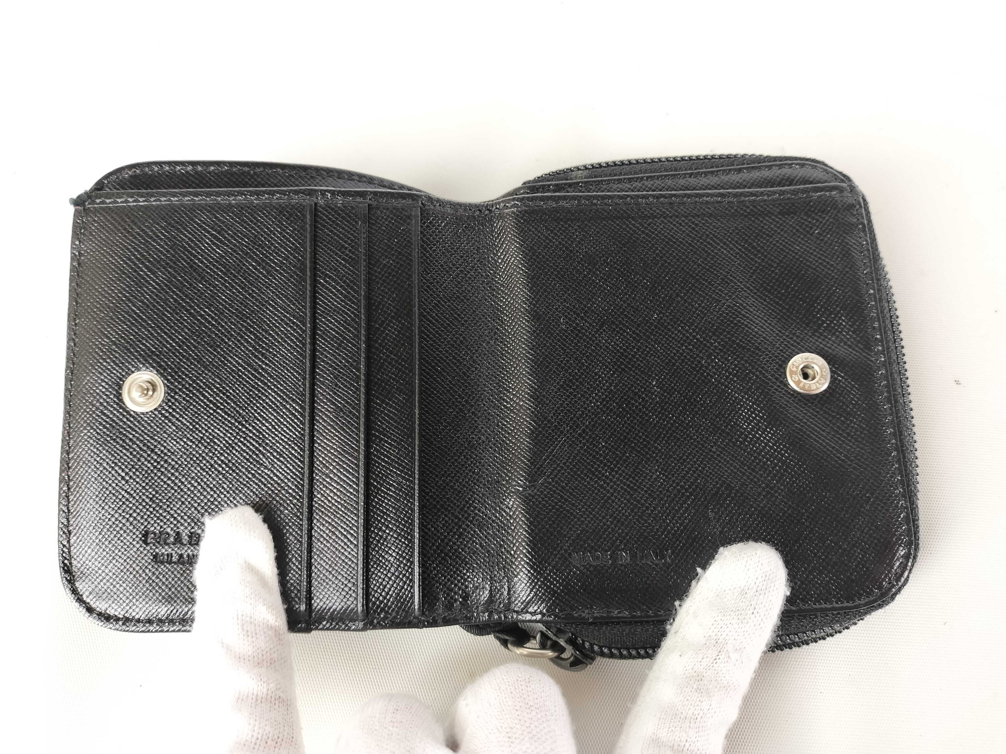 Nylon Wallet Zippy Wallet Black Bi-fold Wallet — view 7