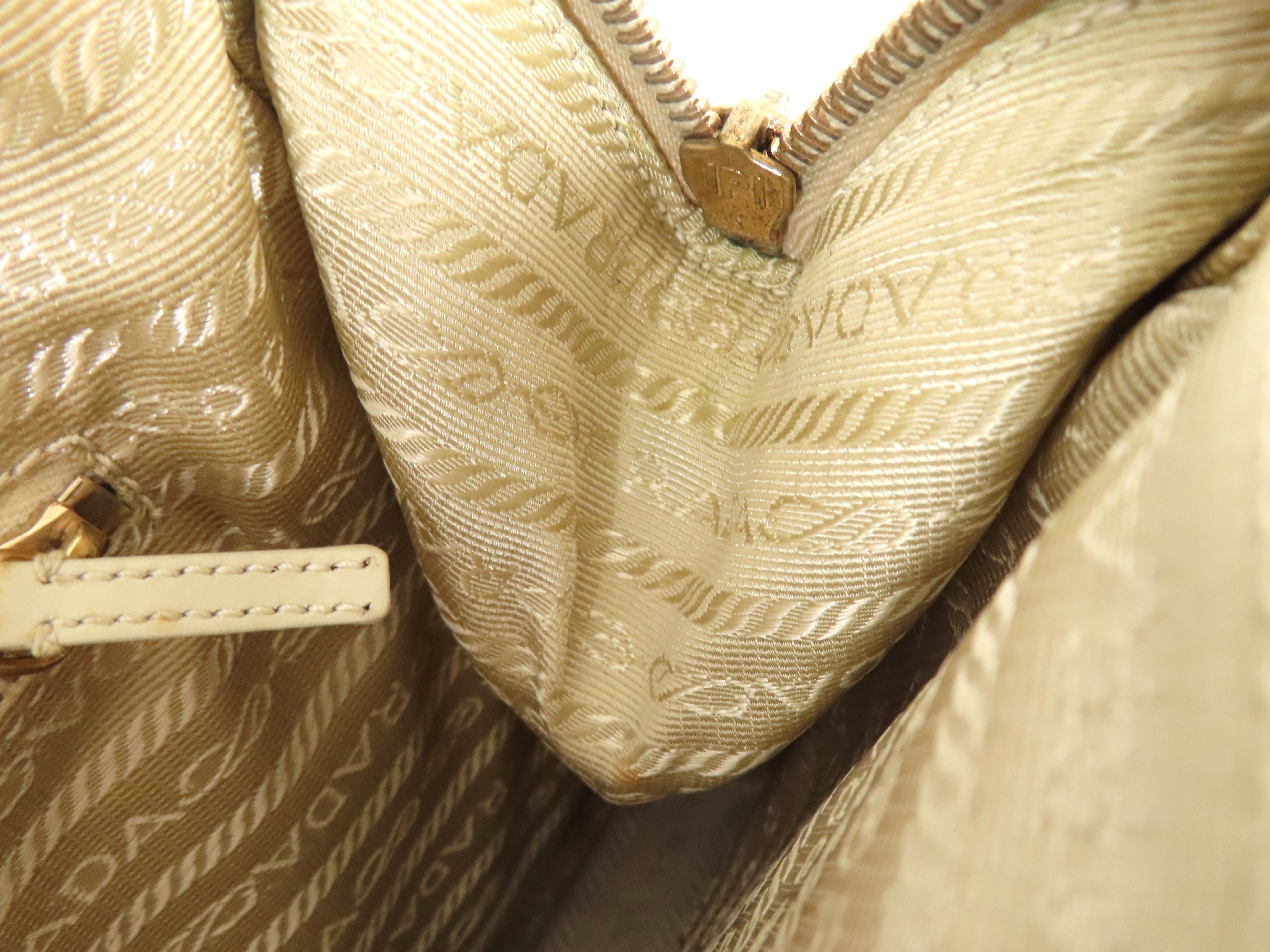 handbag, leather, beige handbag — view 8