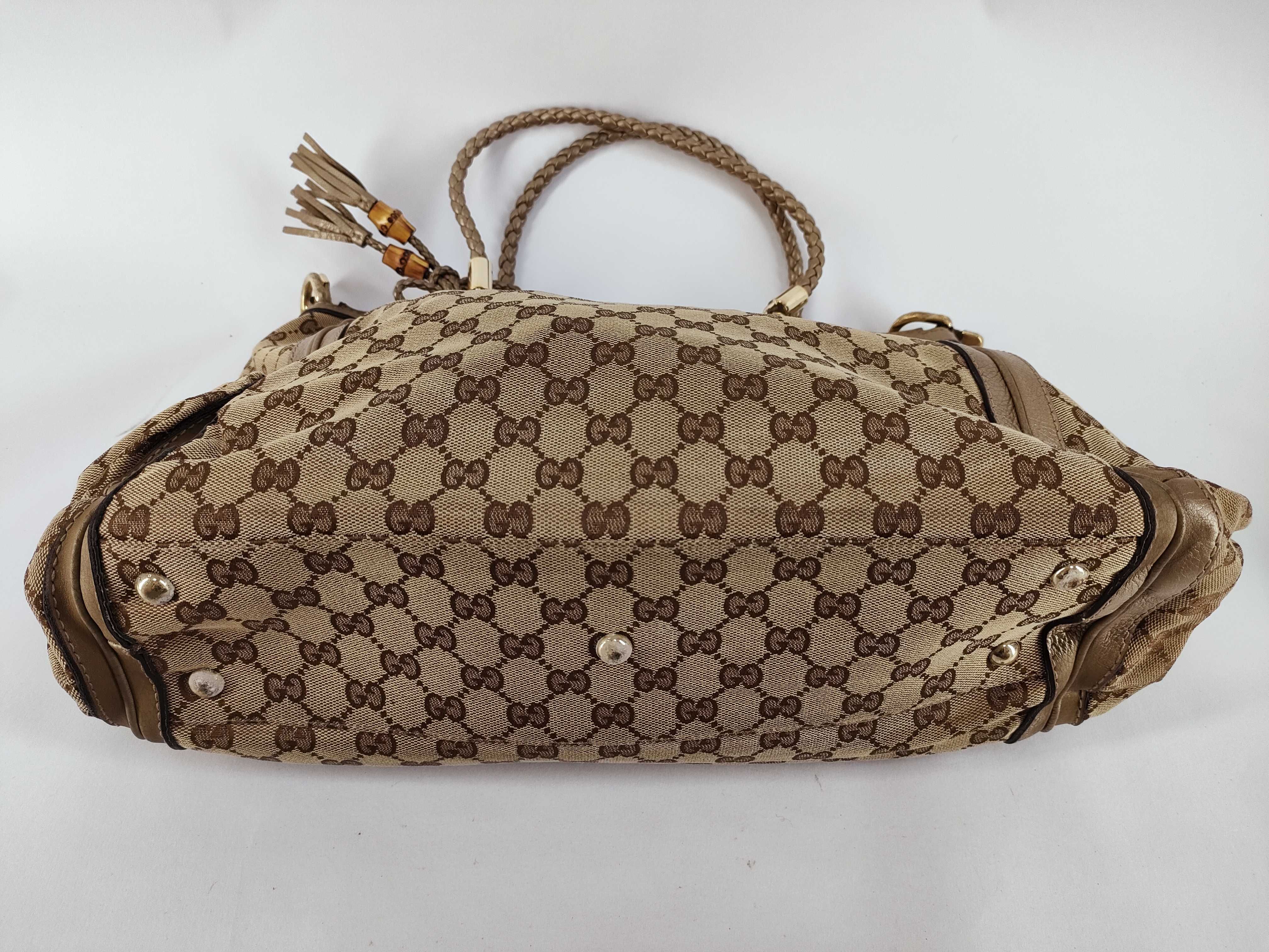 GG Canvas Shoulder Bag — view 7