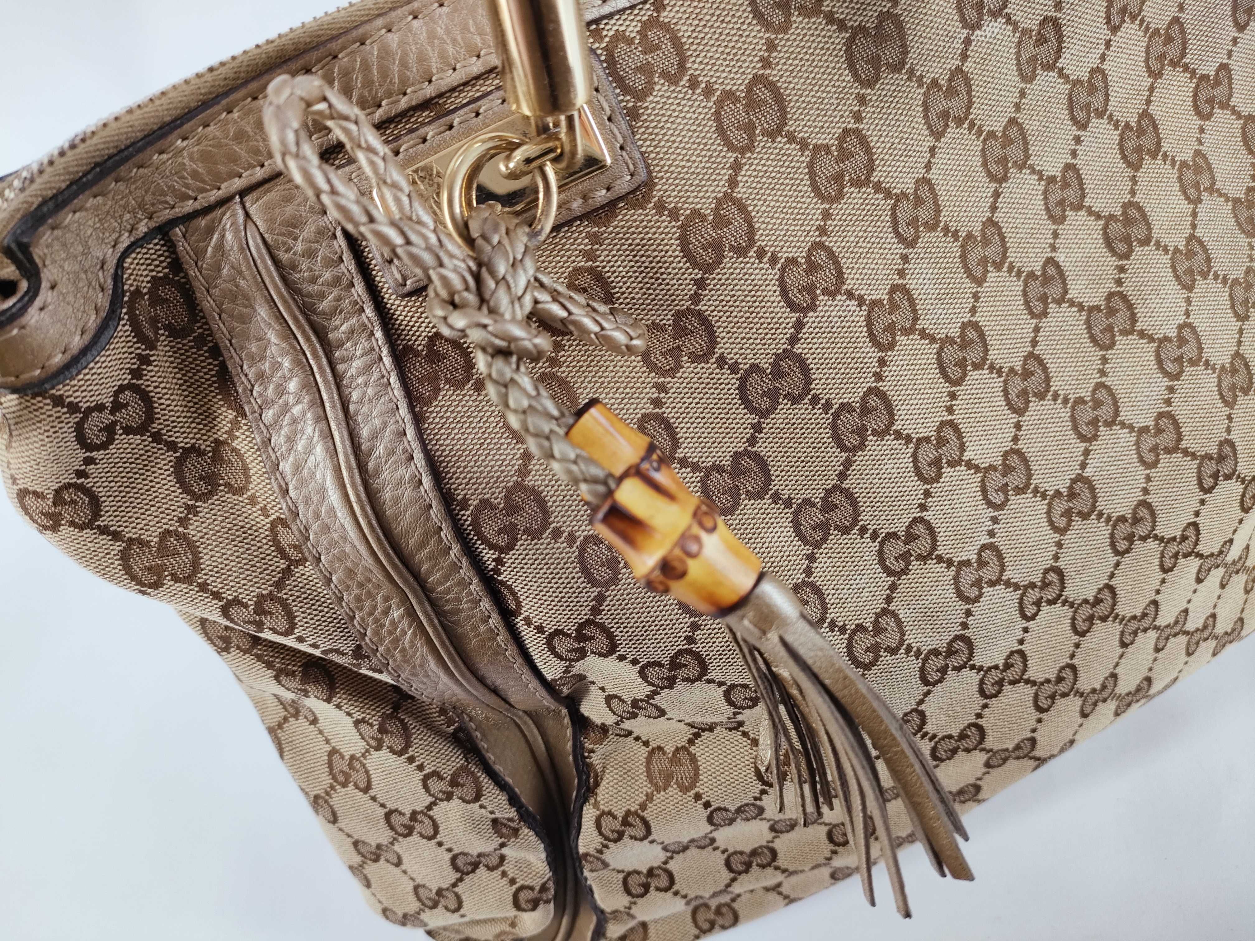 GG Canvas Shoulder Bag — view 8