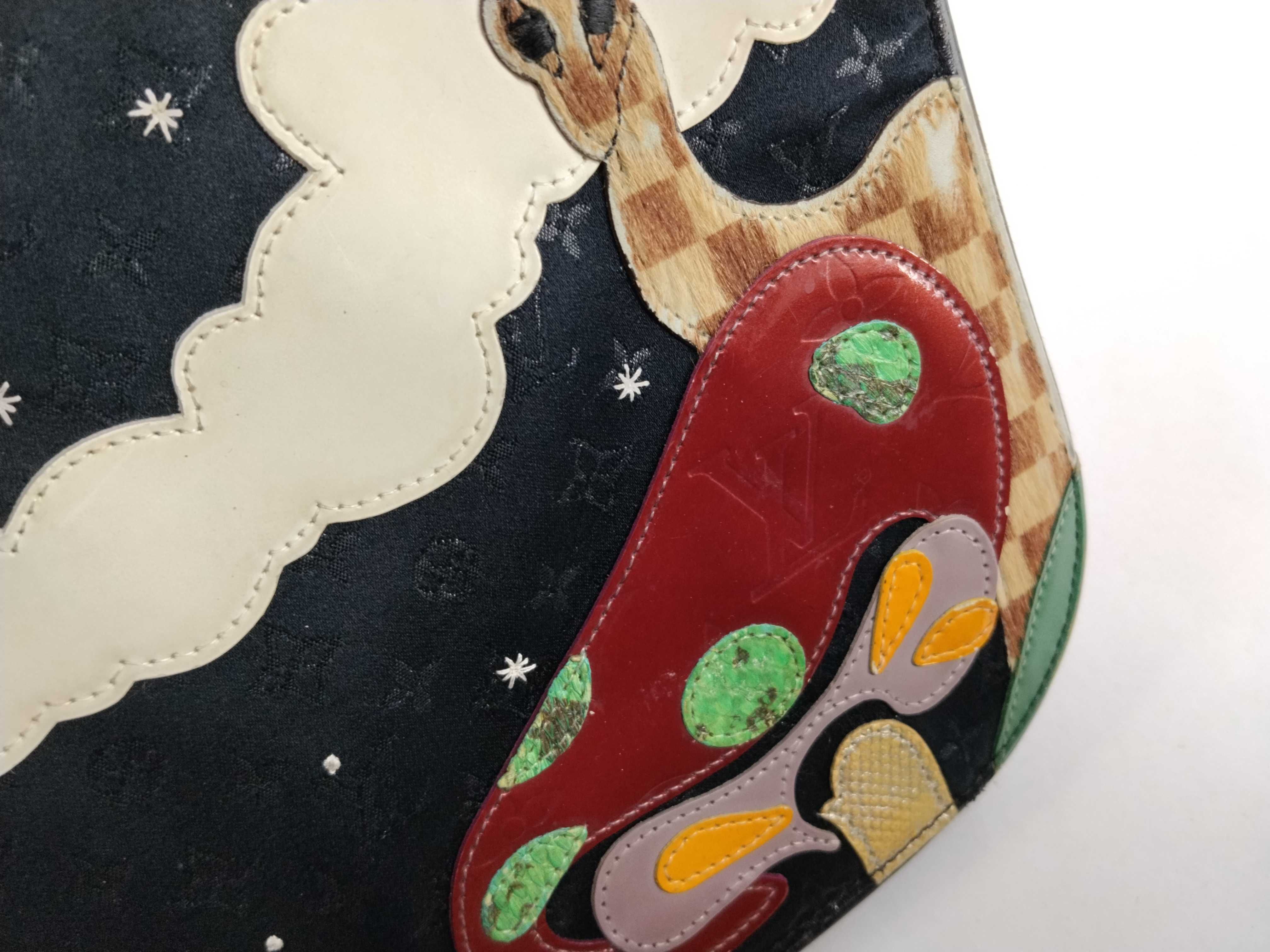 Monogram Louis Vuitton Monogram Satin Shoulder Bag Contes de Fée Musette M92273 Shoulder Bag — view 15