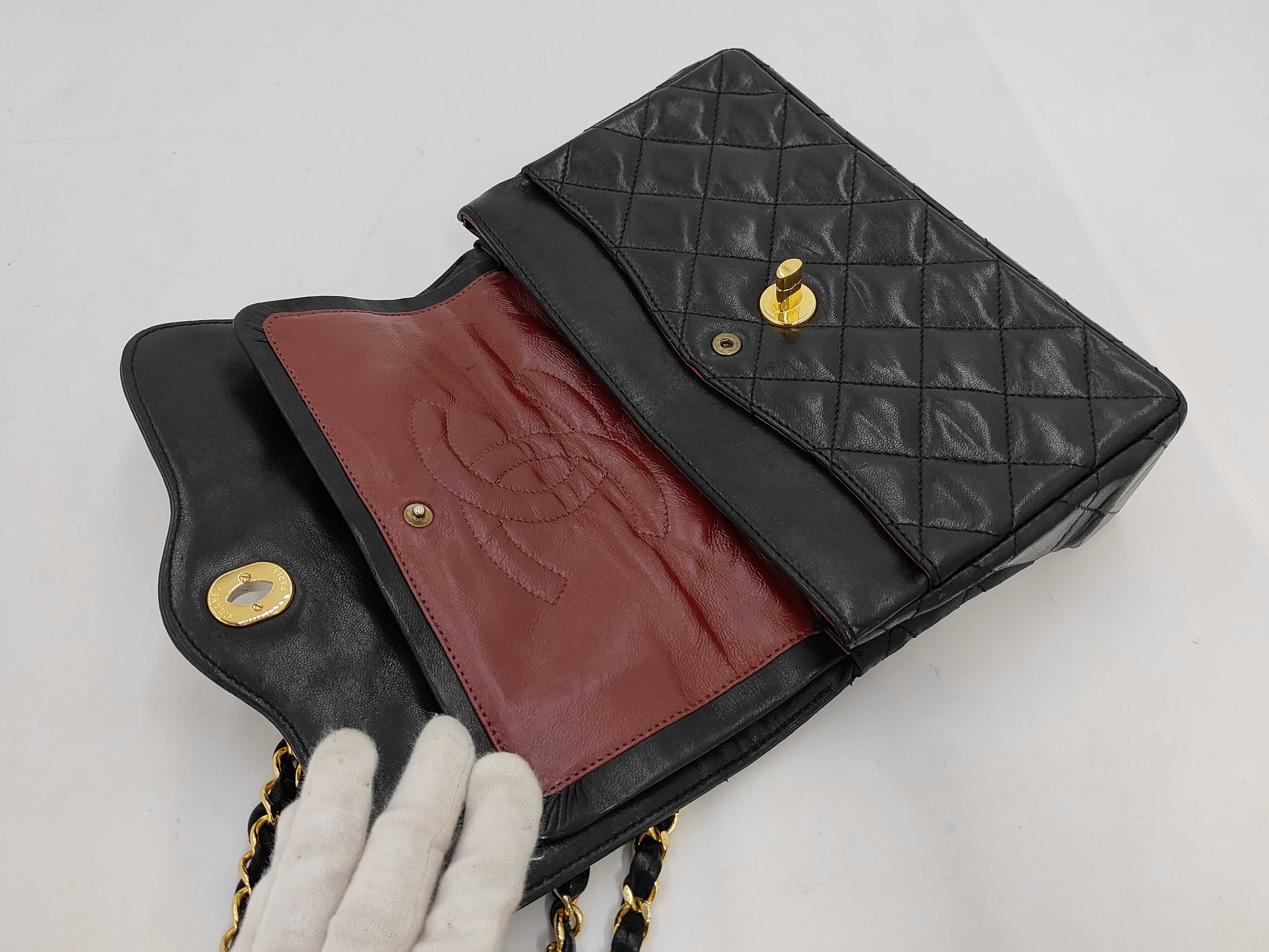 Paris Limited Edition Matelassé Shoulder Bag — view 9