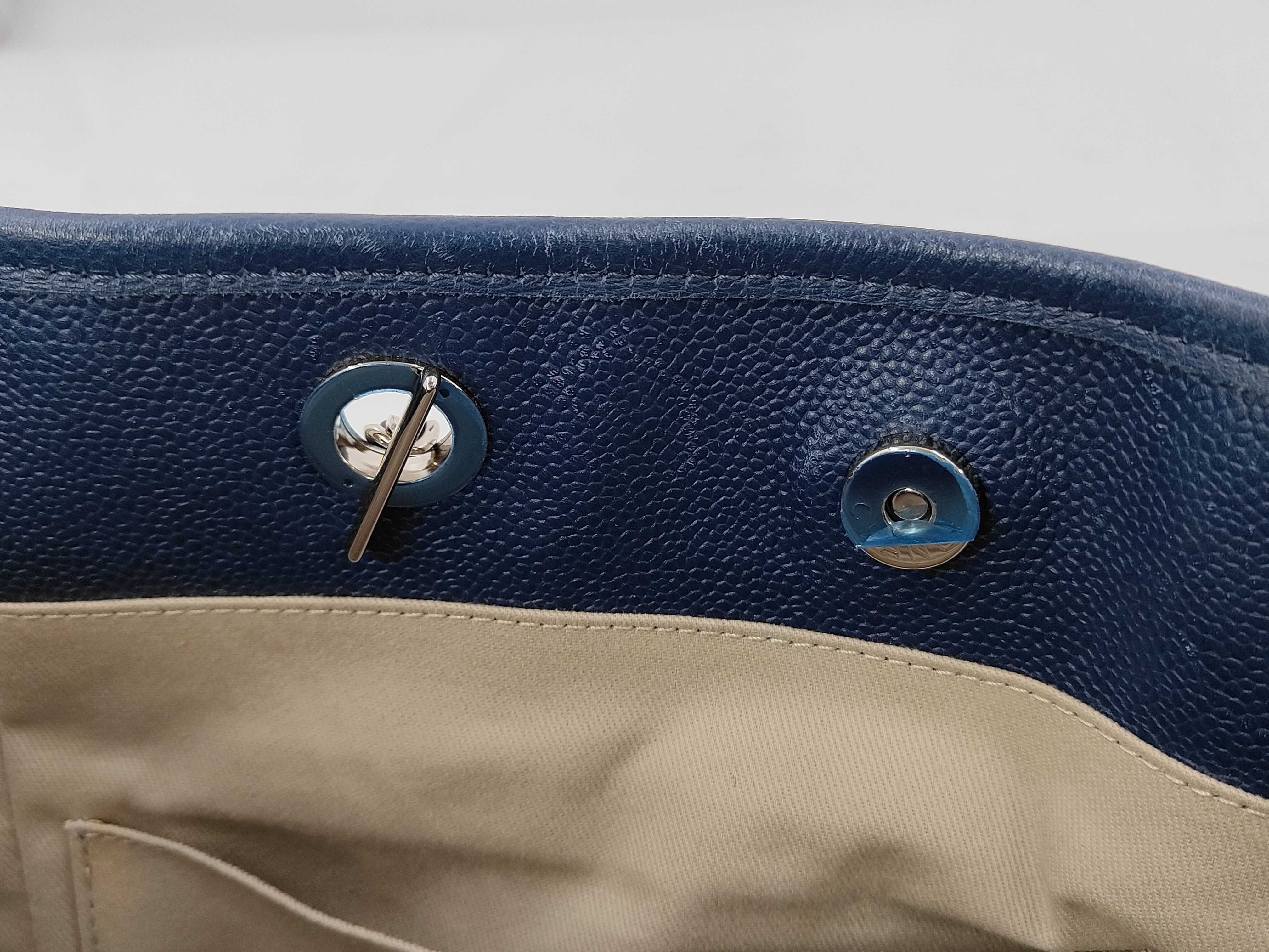 Deauville Navy Calf Leather Tote Bag — view 14