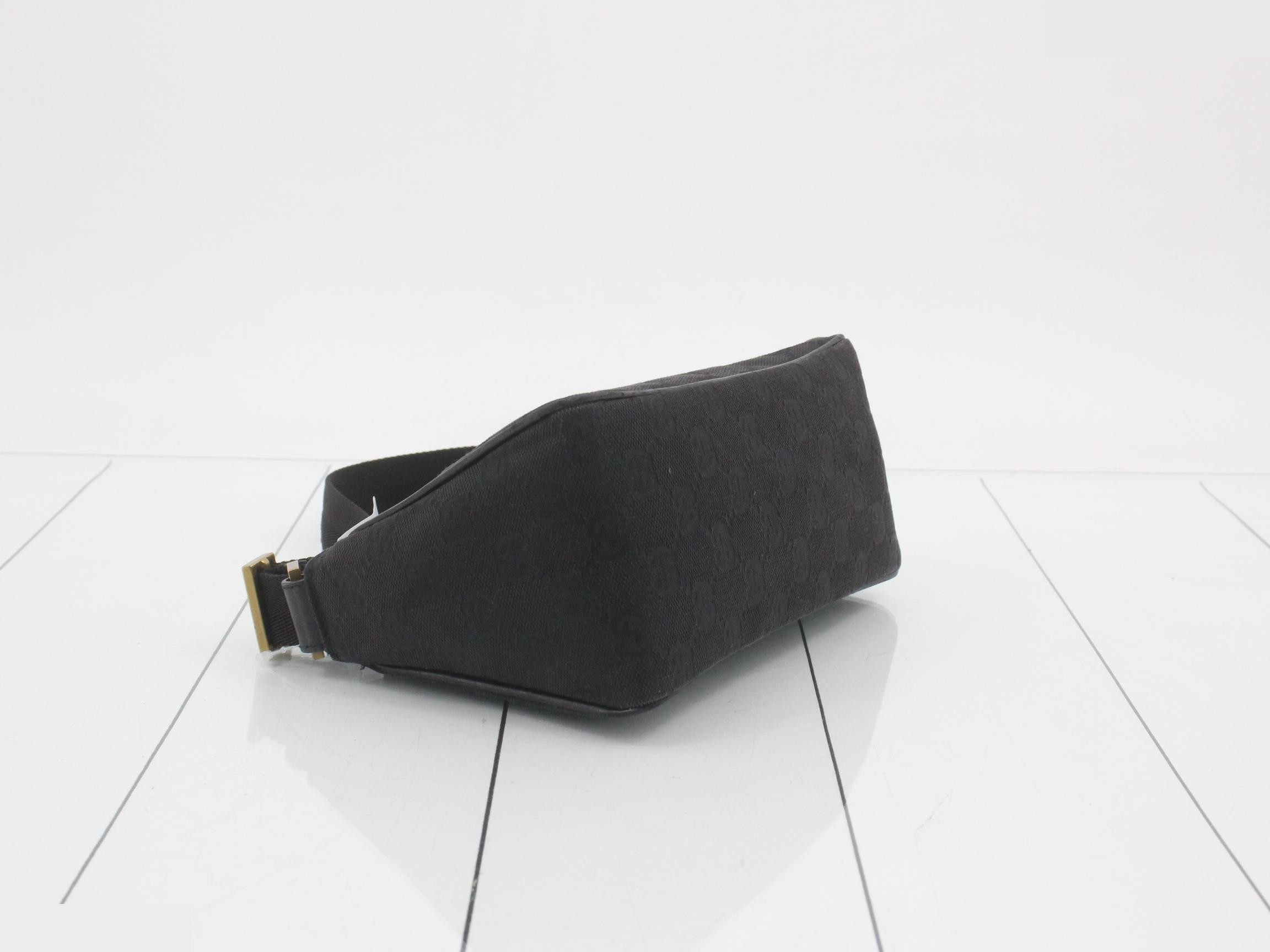 GG Canvas Handbag — view 5