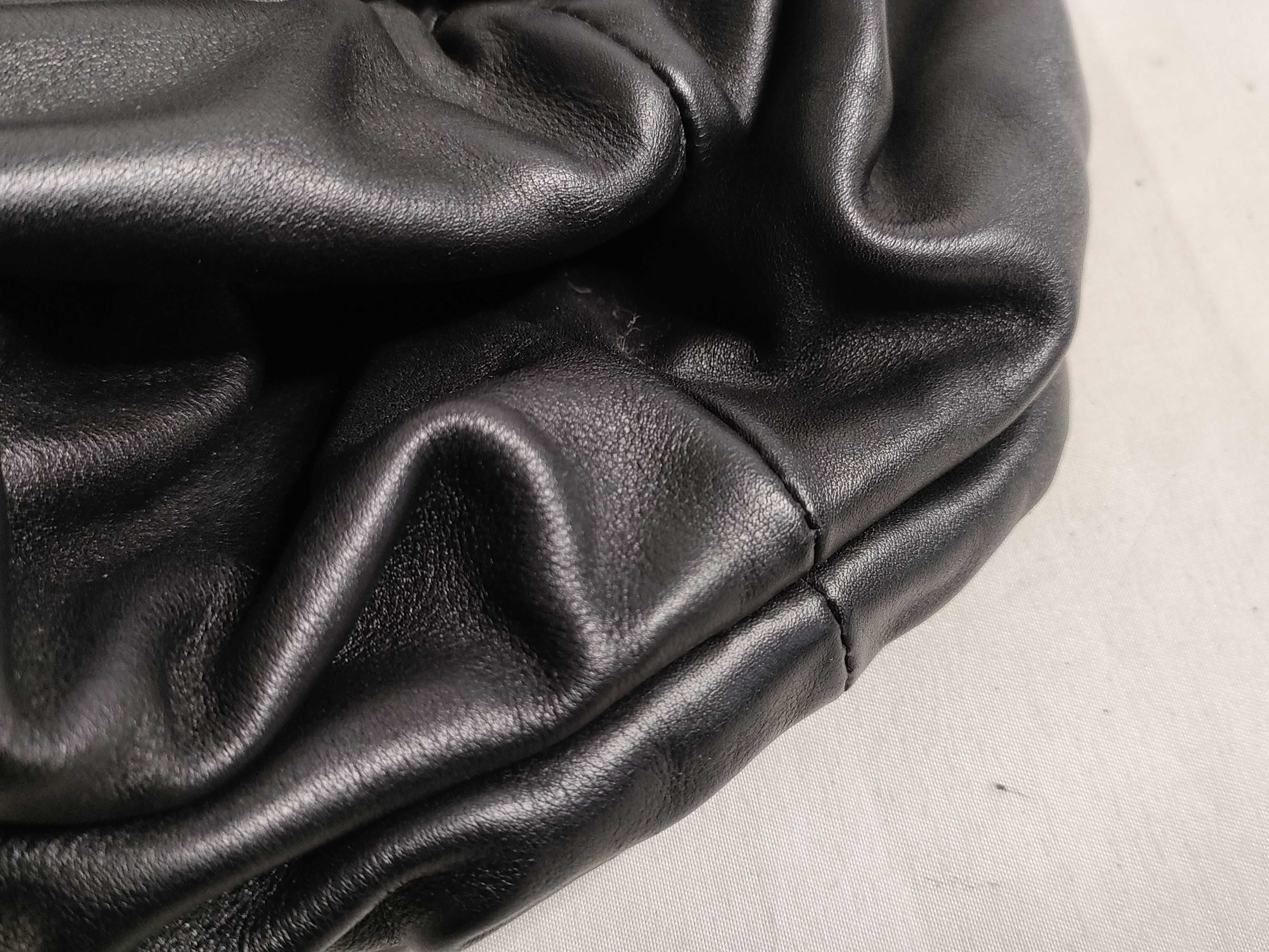 SG - The Pouch Leather Clutch bag Black — view 11