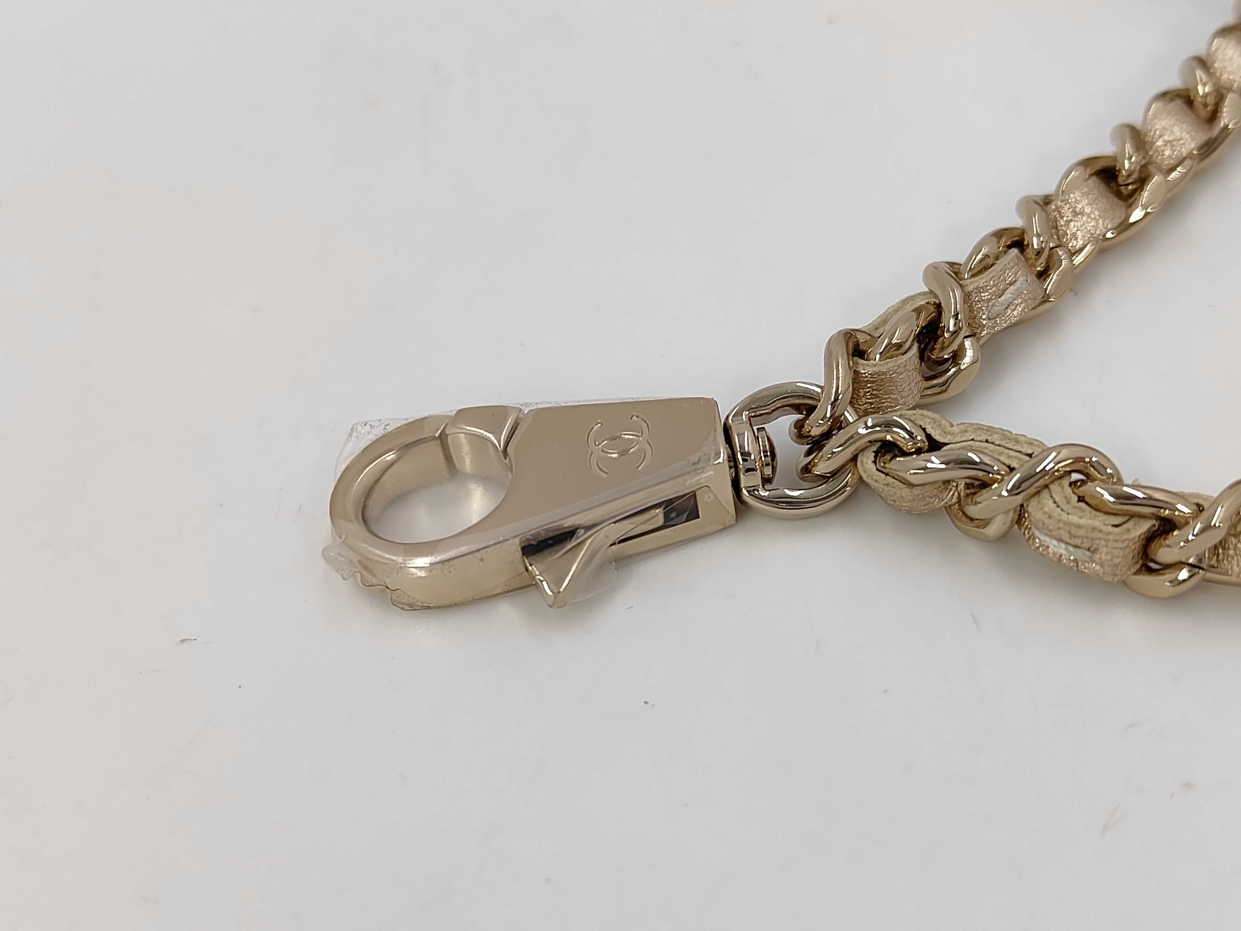 Chain Shoulder Bag — view 4