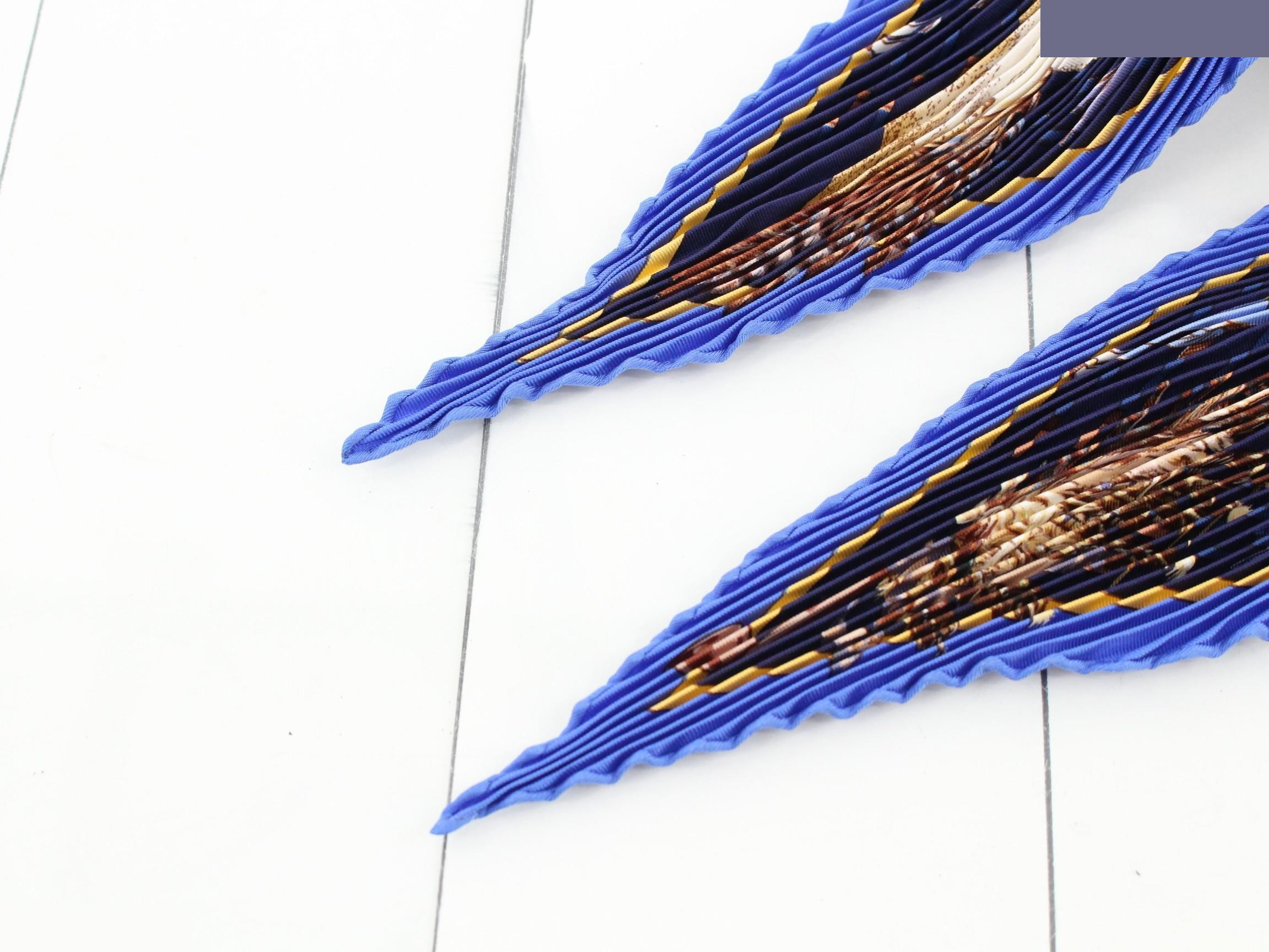 Pleated scarf with tags — view 3