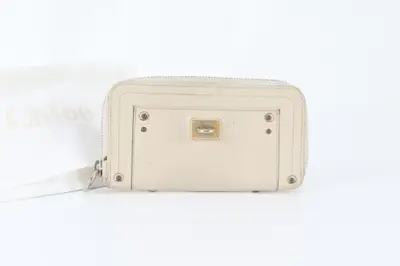 leather round zipper wallet, ivory.