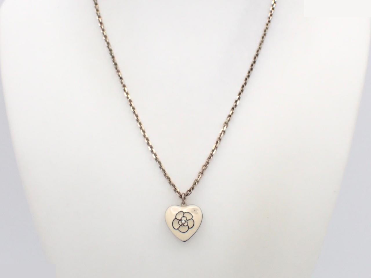 Coco Mark Camellia Heart Double-Sided Necklace (with box) — view 3