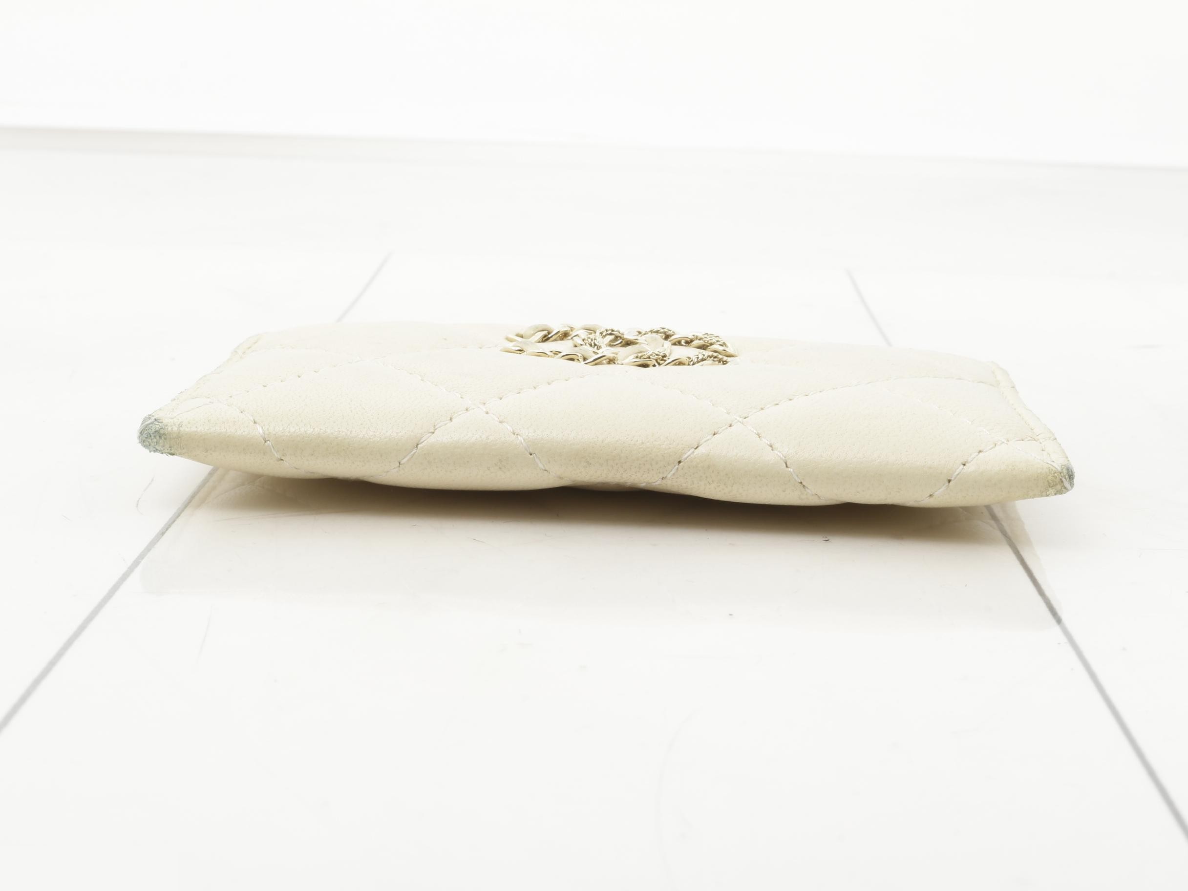 Matelassé (bag) and card case — view 3