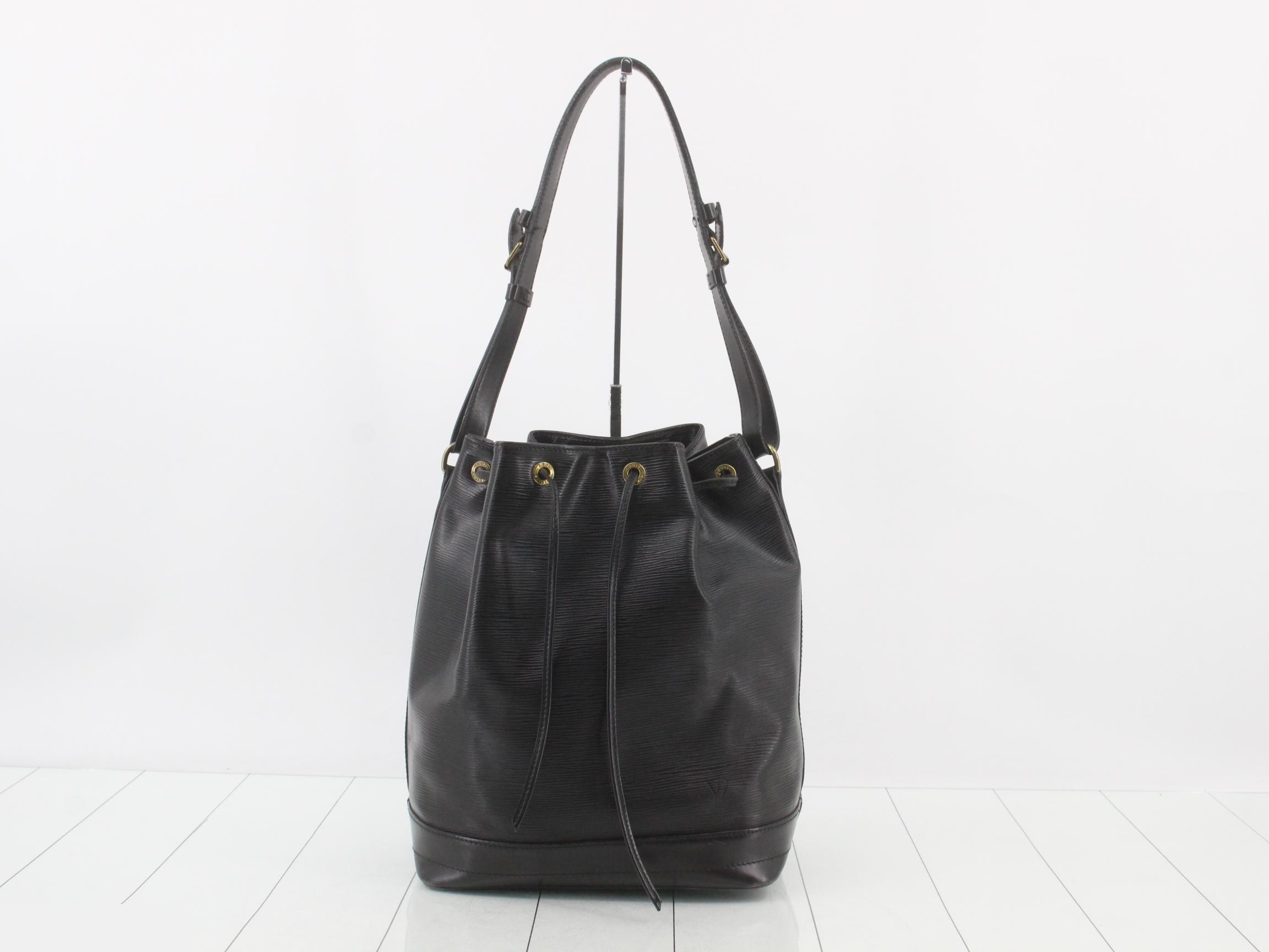 Noe Noir Epi Shoulder Bag