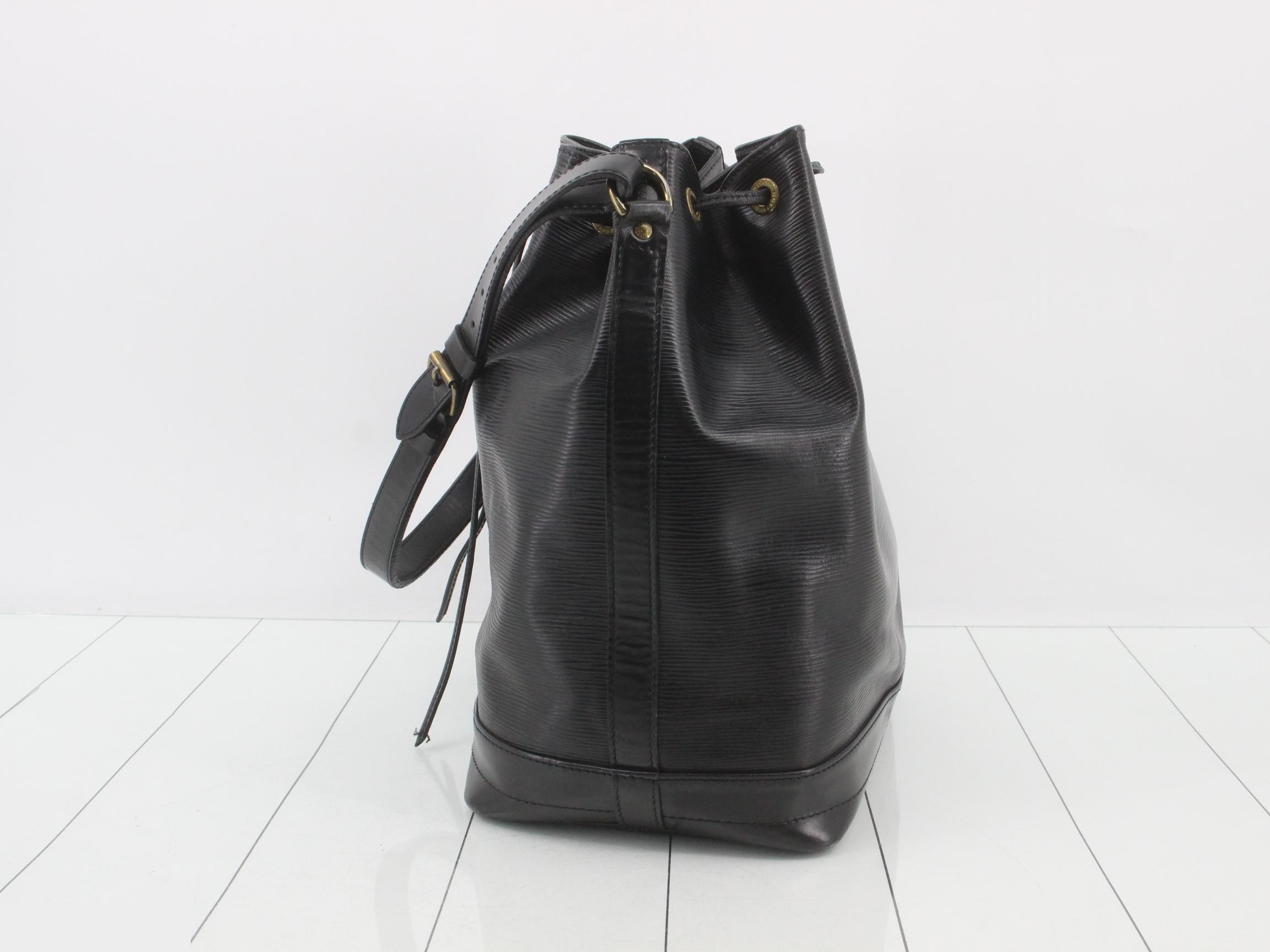 Noe Noir Epi Shoulder Bag — view 3