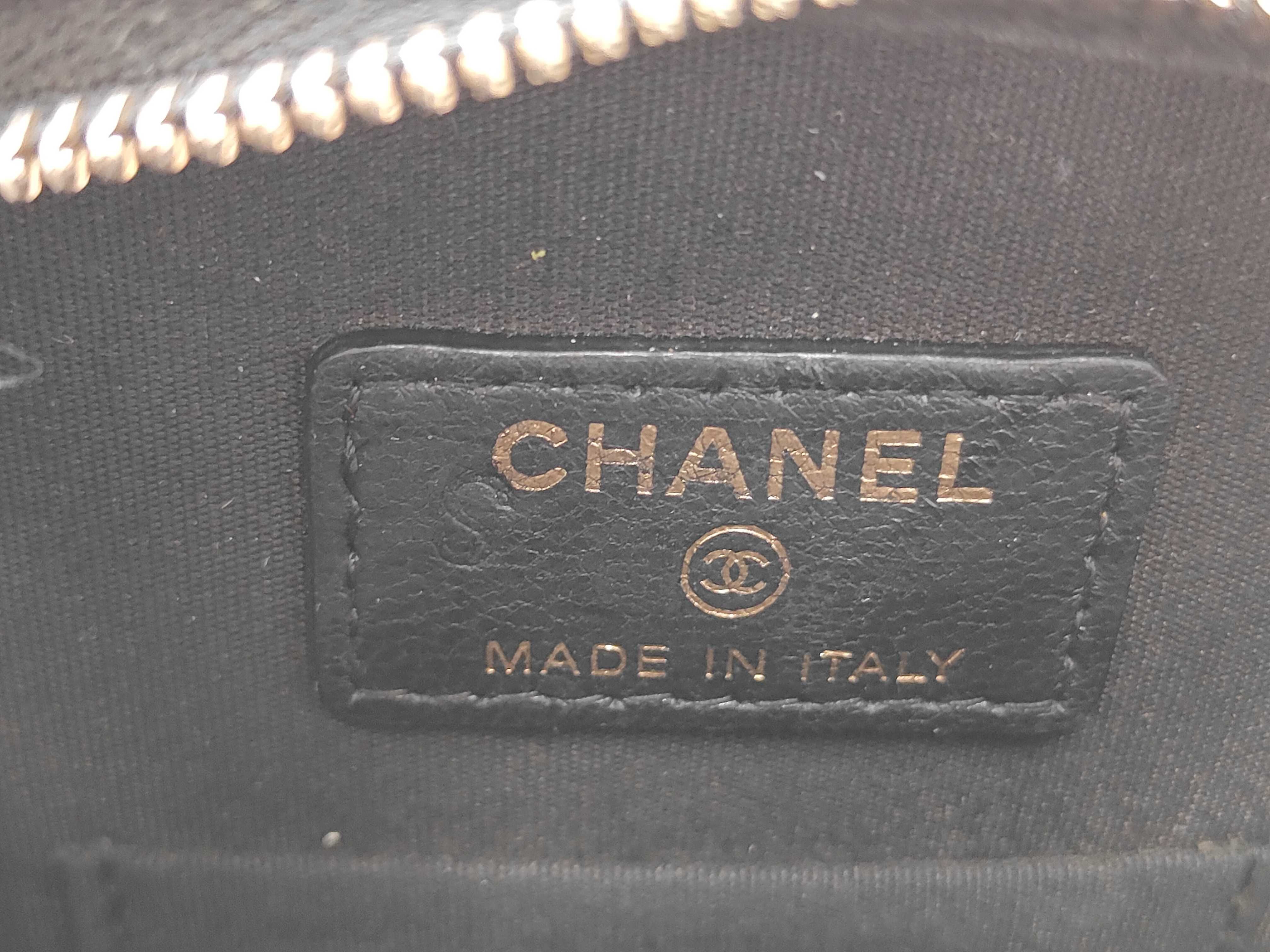 Smartphone Chain Shoulder Bag — view 11