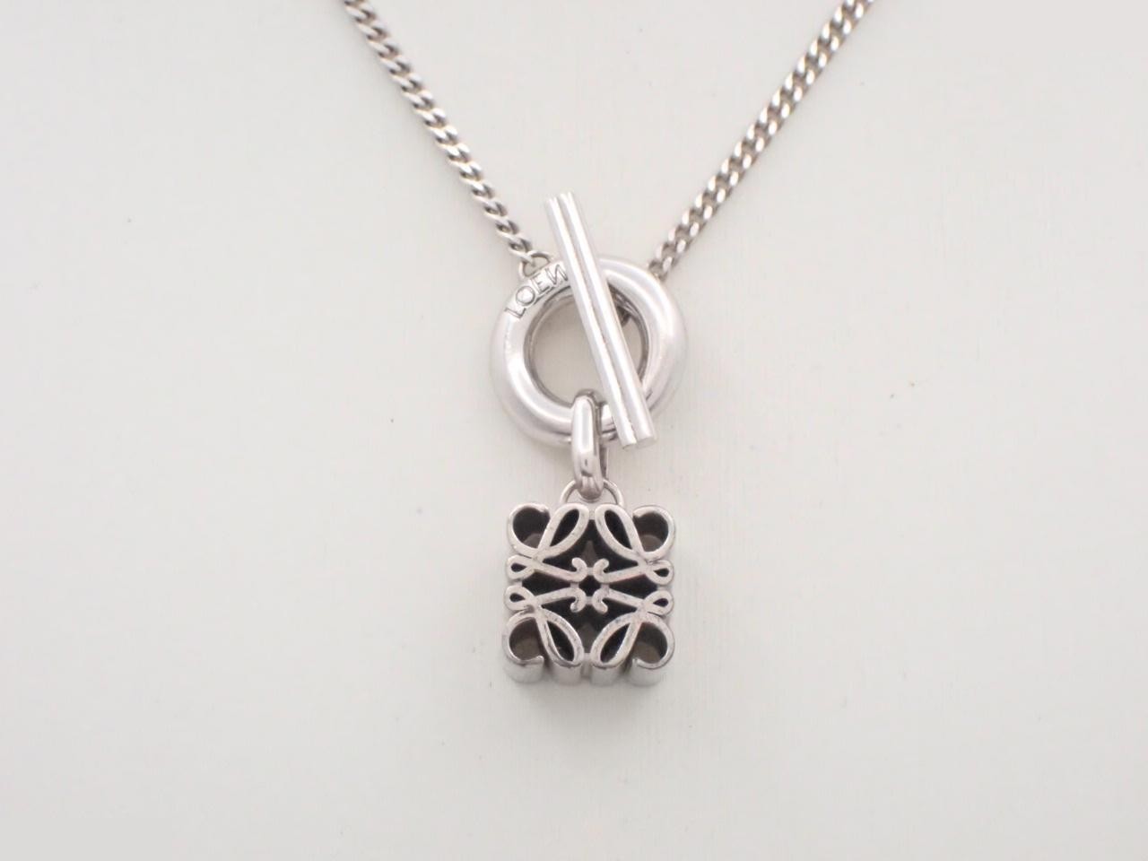 Other lines: Precious metals, necklaces, pendants, chain approximately 44cm