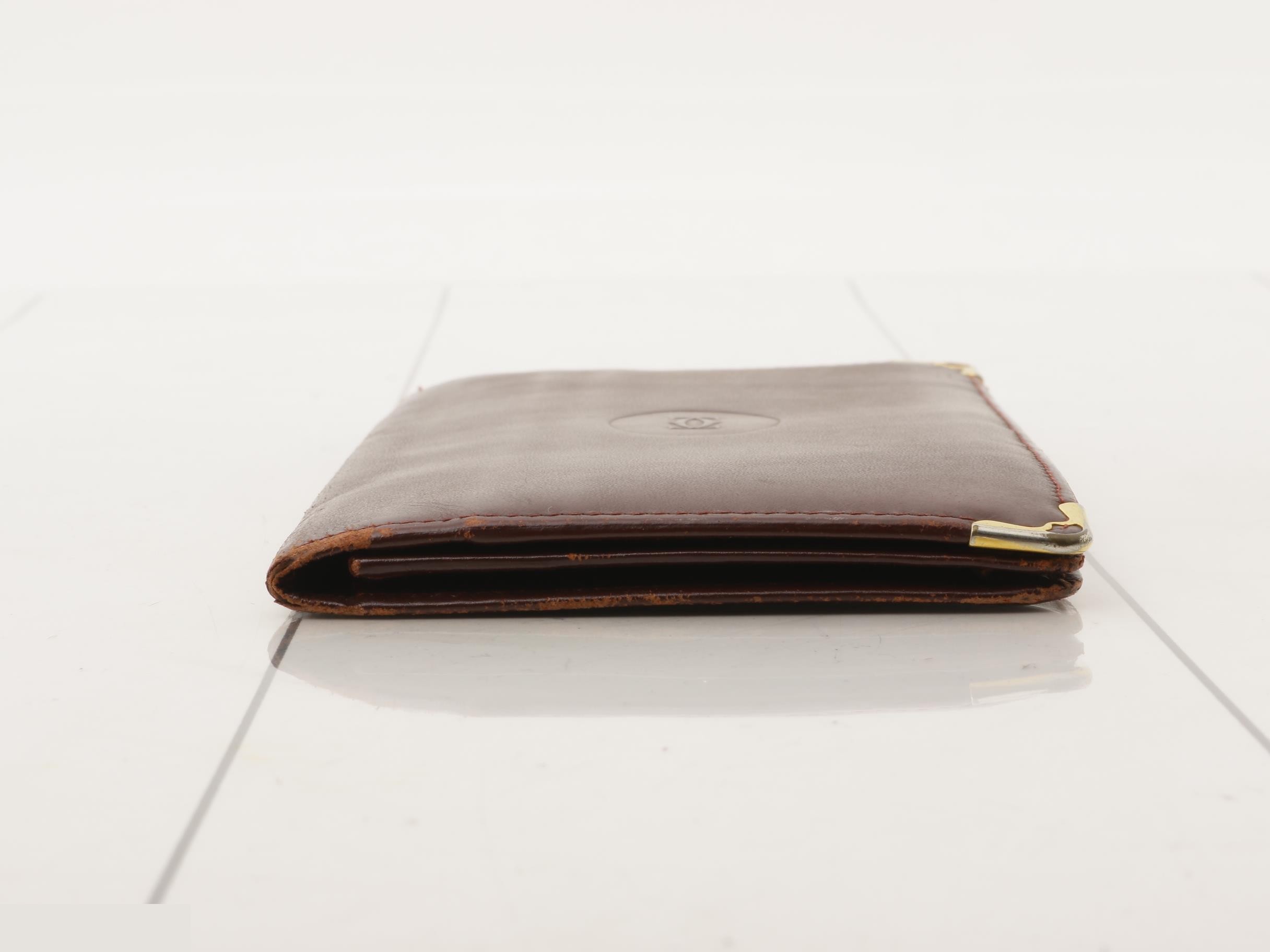 Other lines: Bags and Wallets — view 4