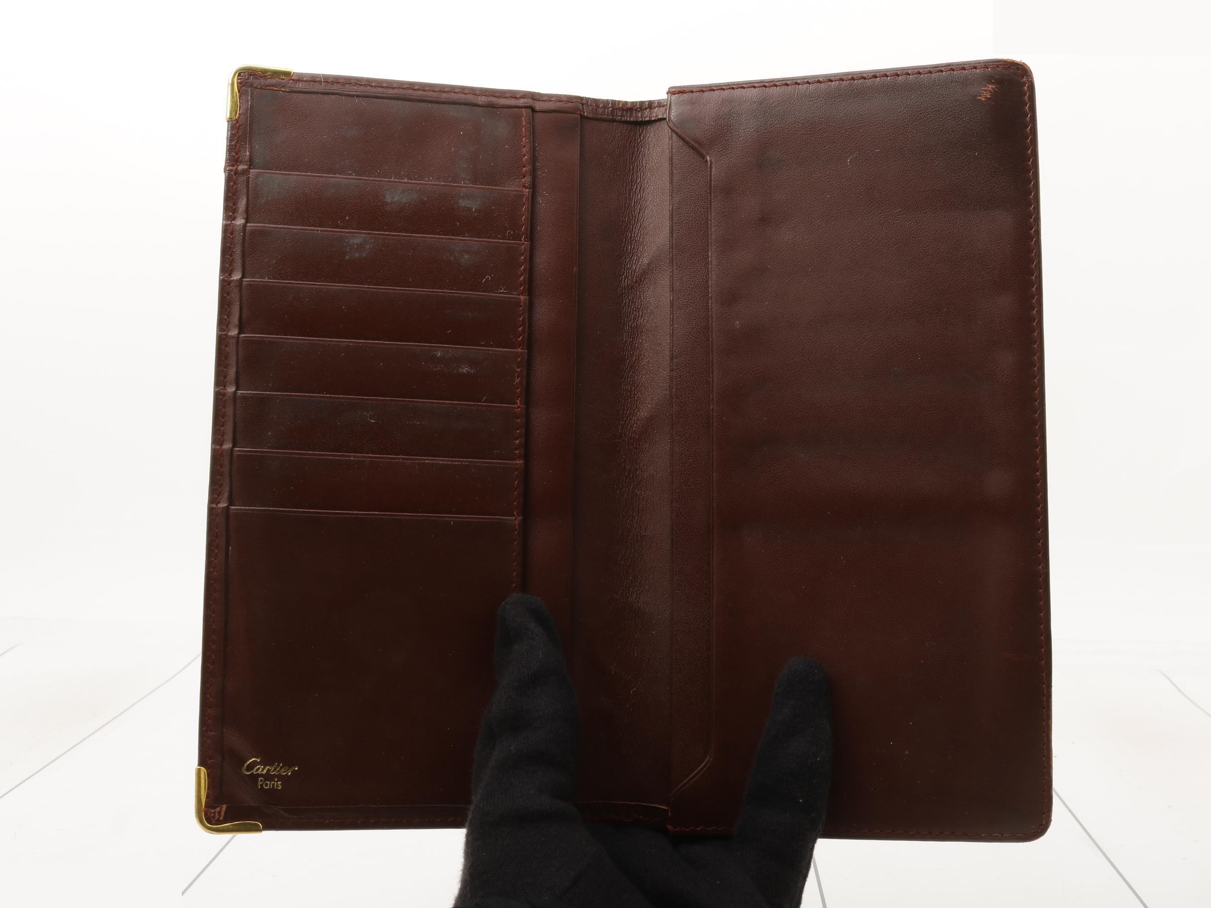 Other lines: Bags and Wallets — view 5