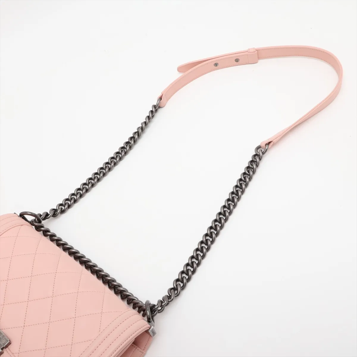 Boy Chanel 25 Lambskin Chain Shoulder Bag, Pink Beige, Gunmetal Hardware, 19258440, Serial Number 19-series, A67086 — view 5