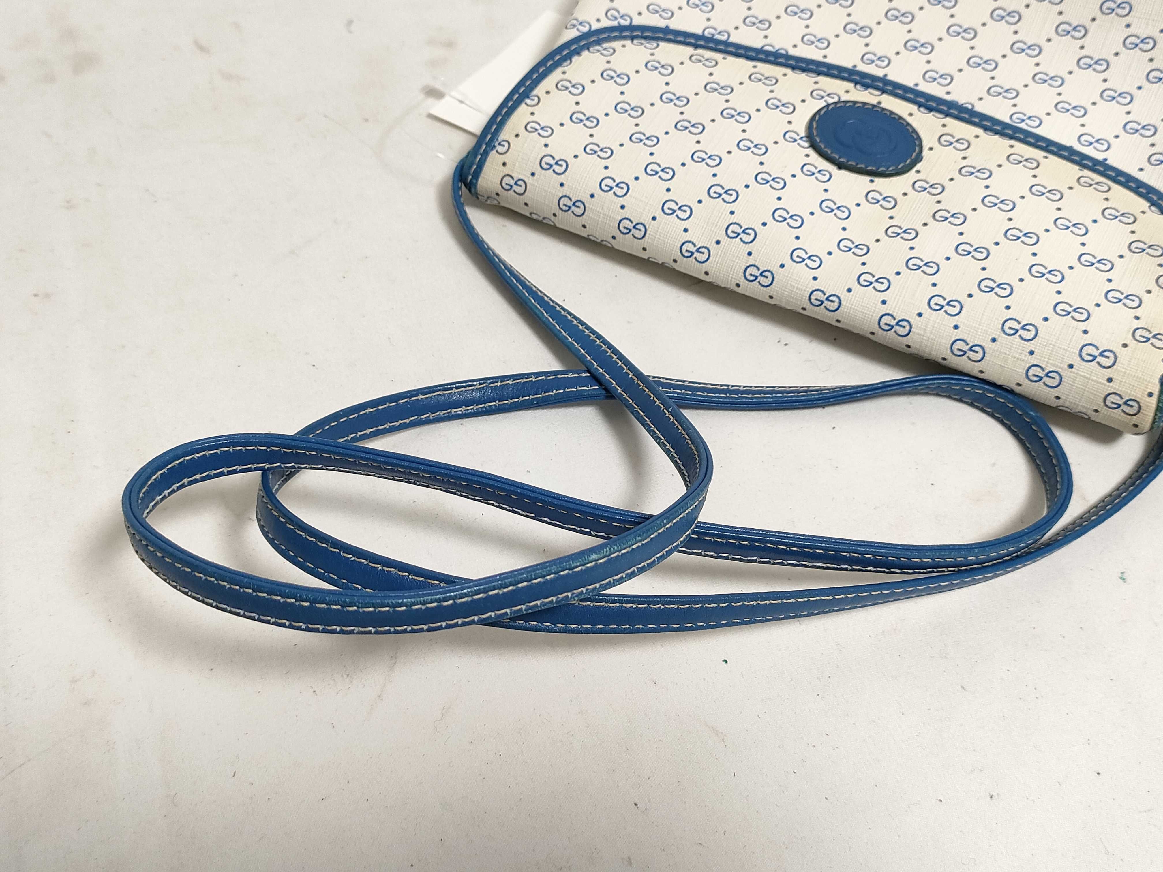 GG 001・39・5809 Shoulder Bag — view 3