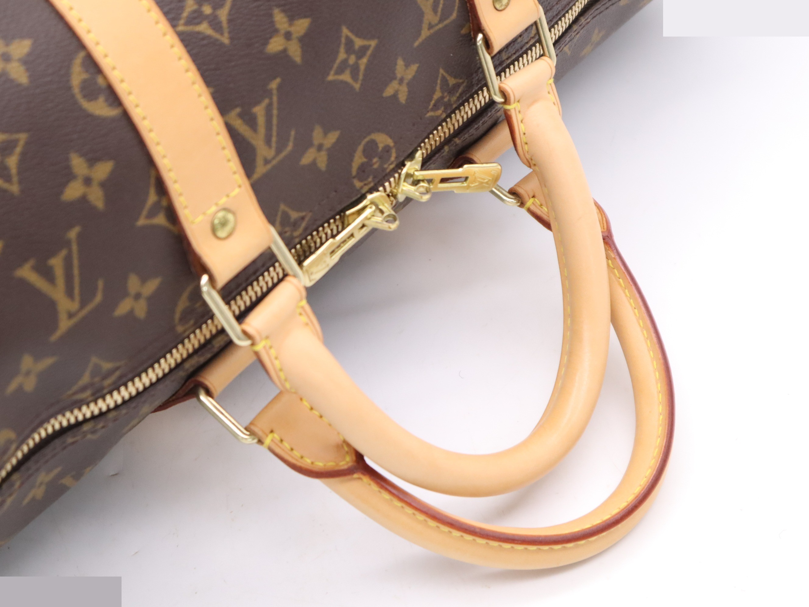 Keepall 50 with padlock and handle. — view 6