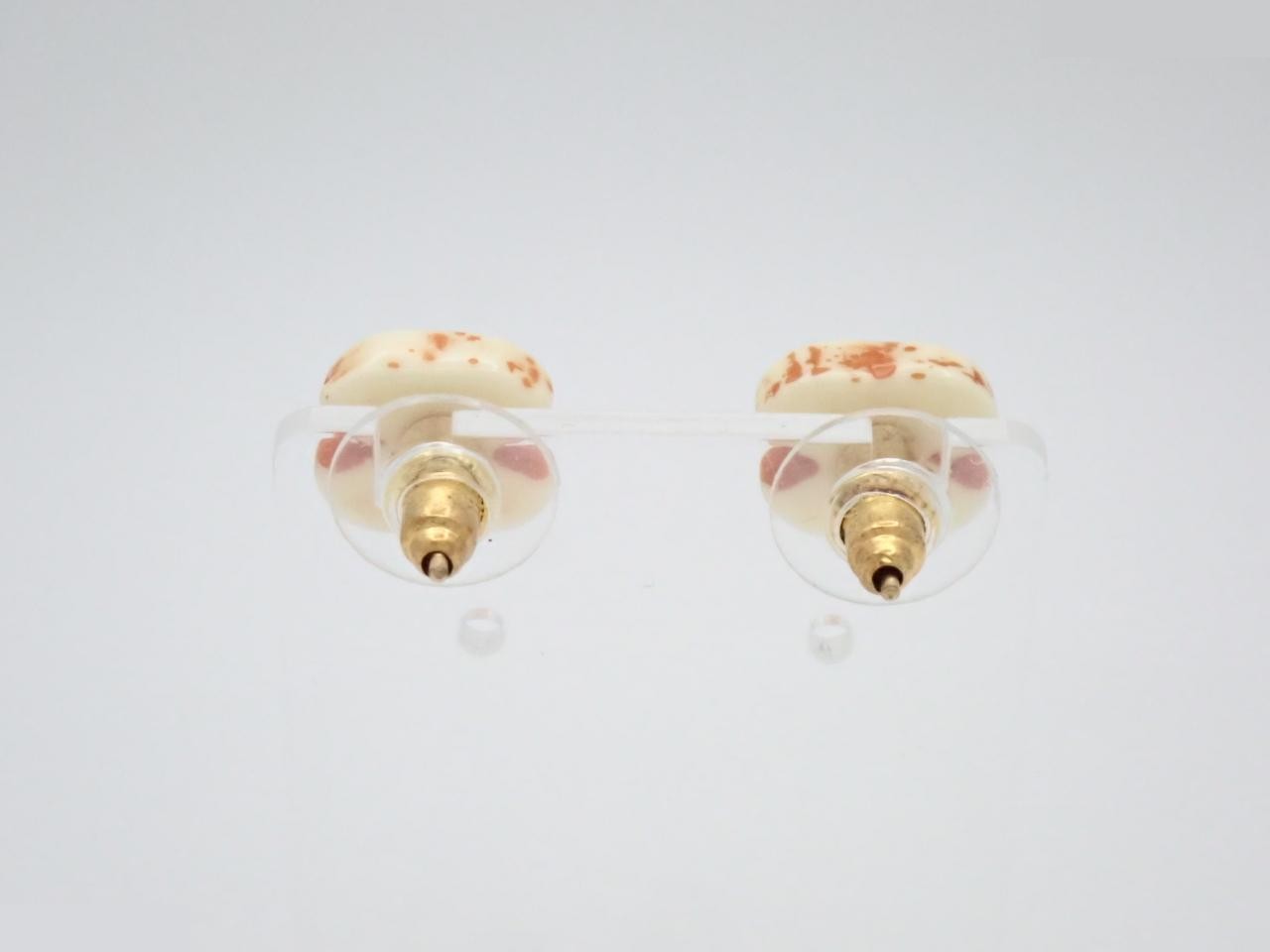 Ivory-style Coco Mark — view 2