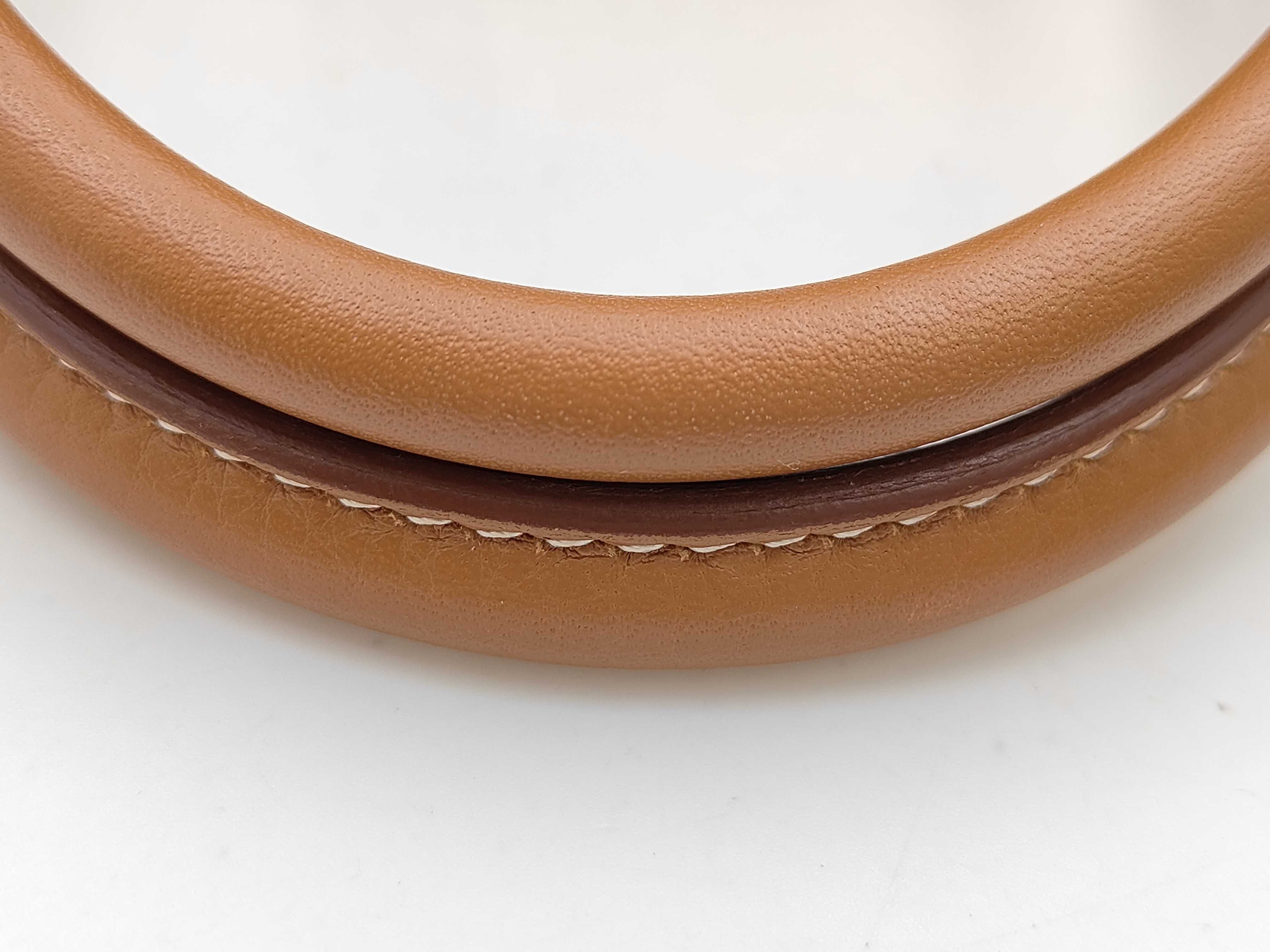 Bolide 31 handbag (T stamp), Taurillon Clemence leather, gold finish. — view 5