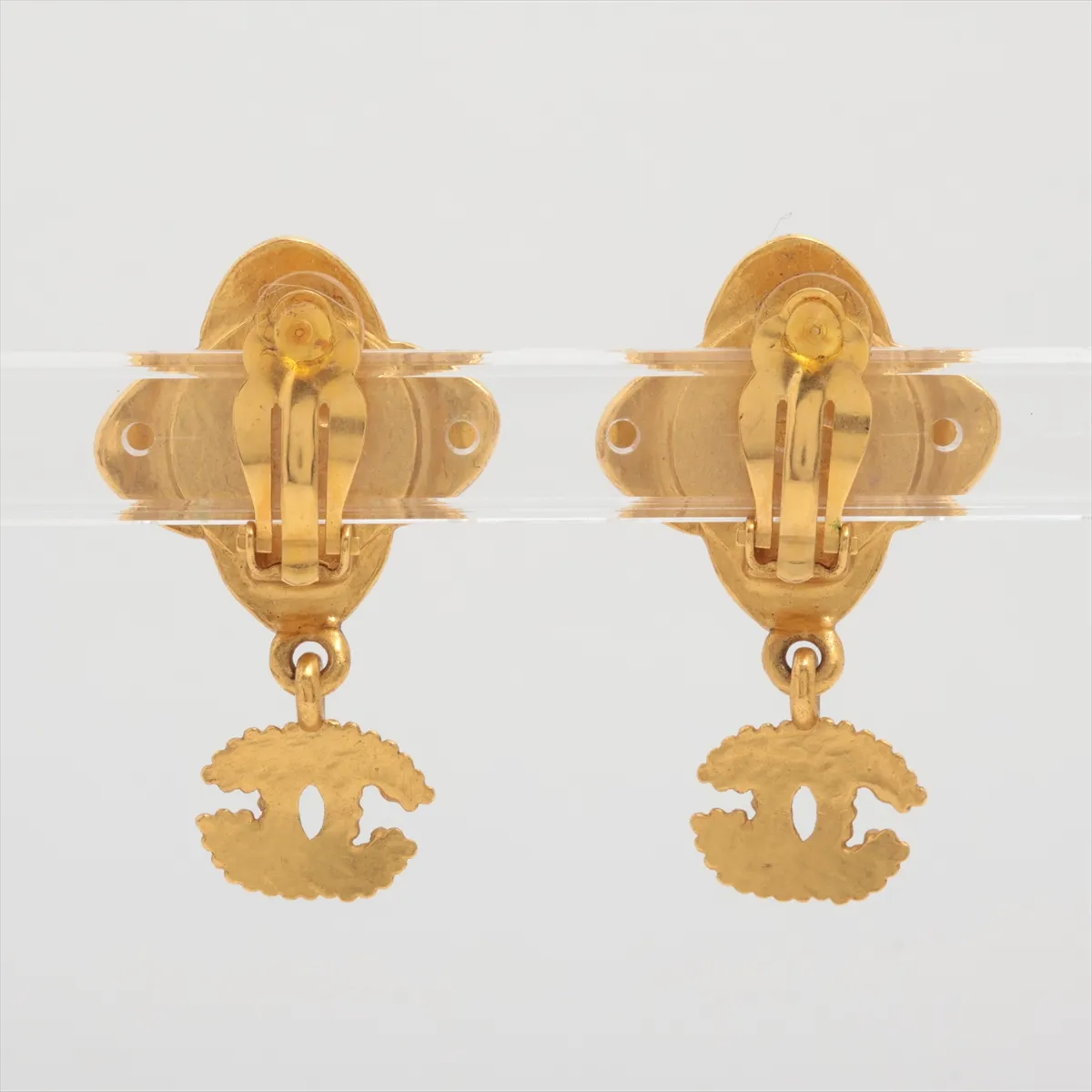 Coco Mark 96A Earrings (Pair) GP Black x Gold — view 2